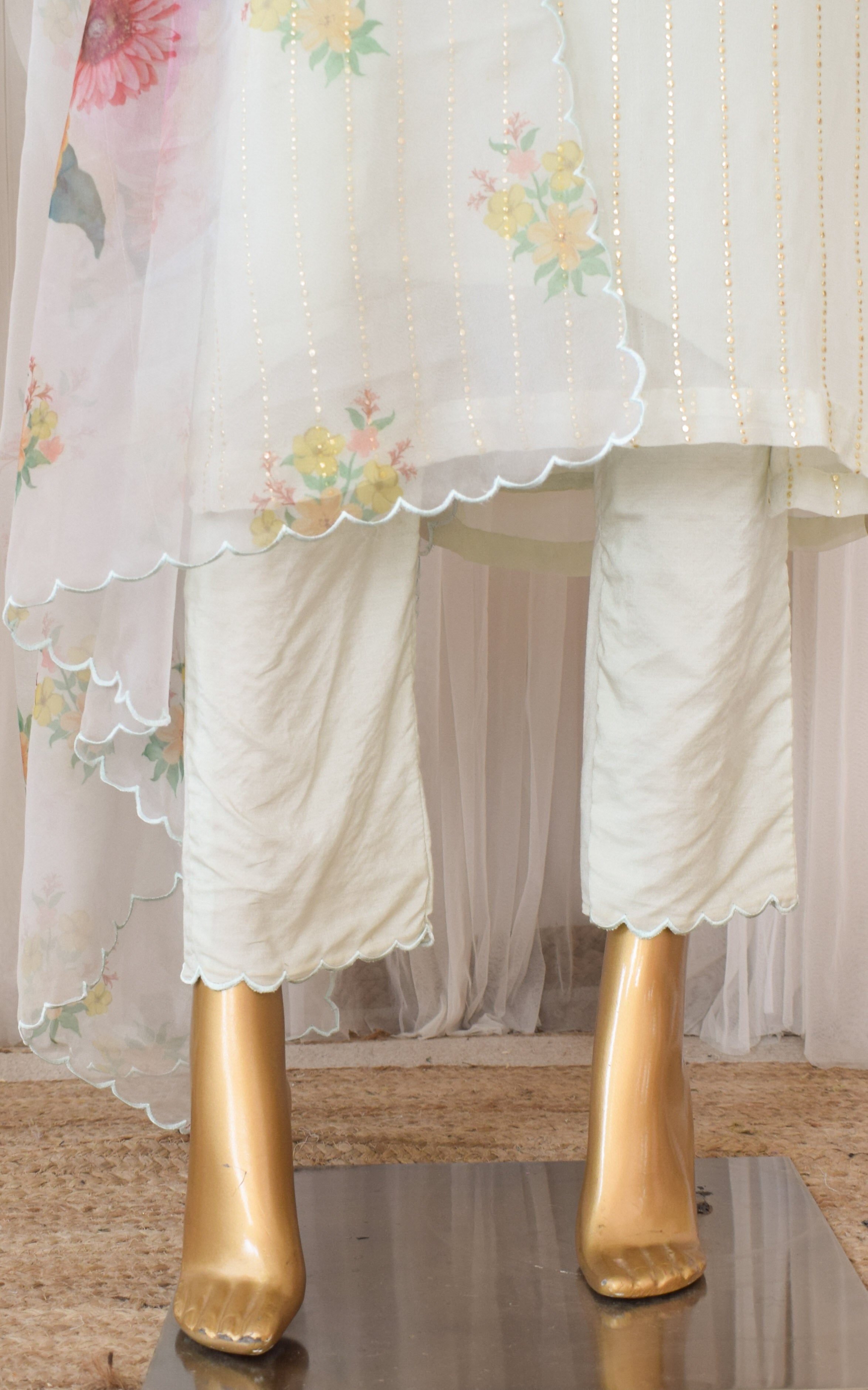 Off White Mukaish Kurta Set with Organza Dupatta