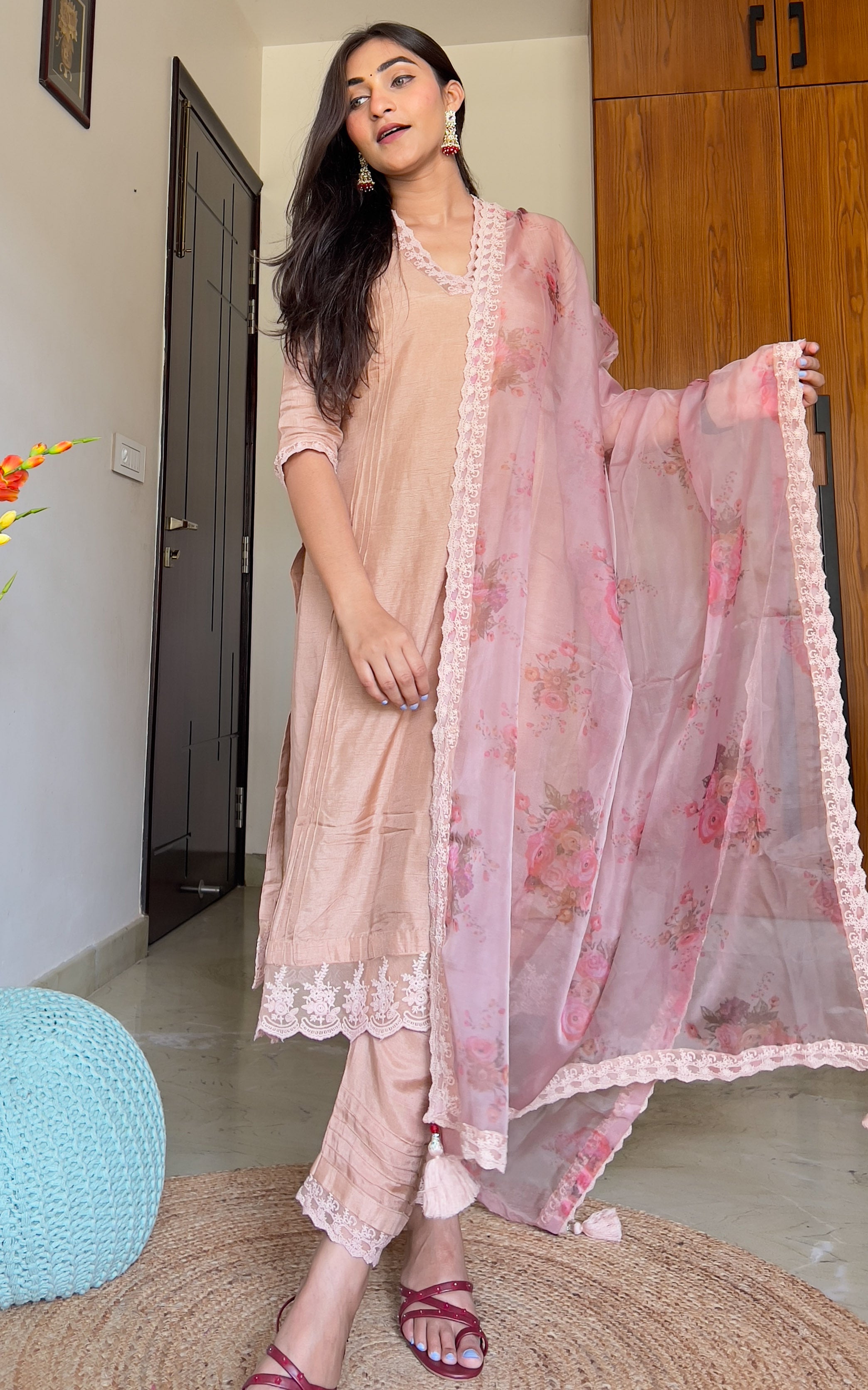 Deepa Dusty Pink Kurta Pant Set with Organza Dupatta
