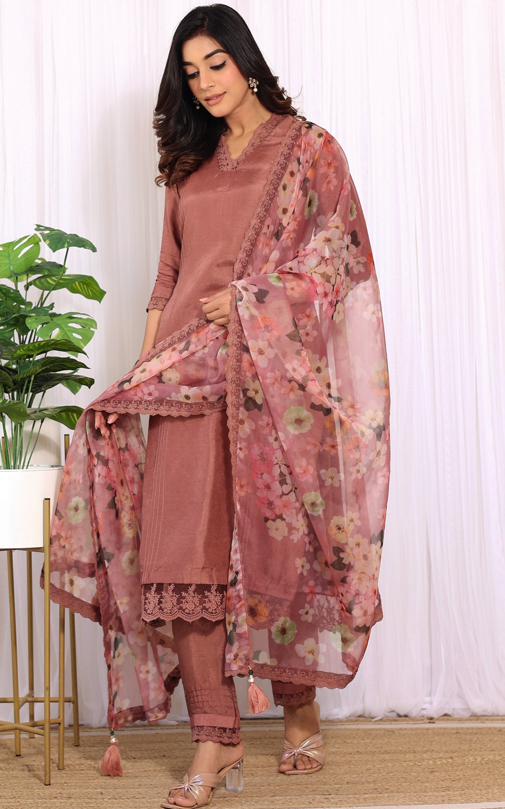 Grapewine Kurta Pant Set With Floral Organza Dupatta