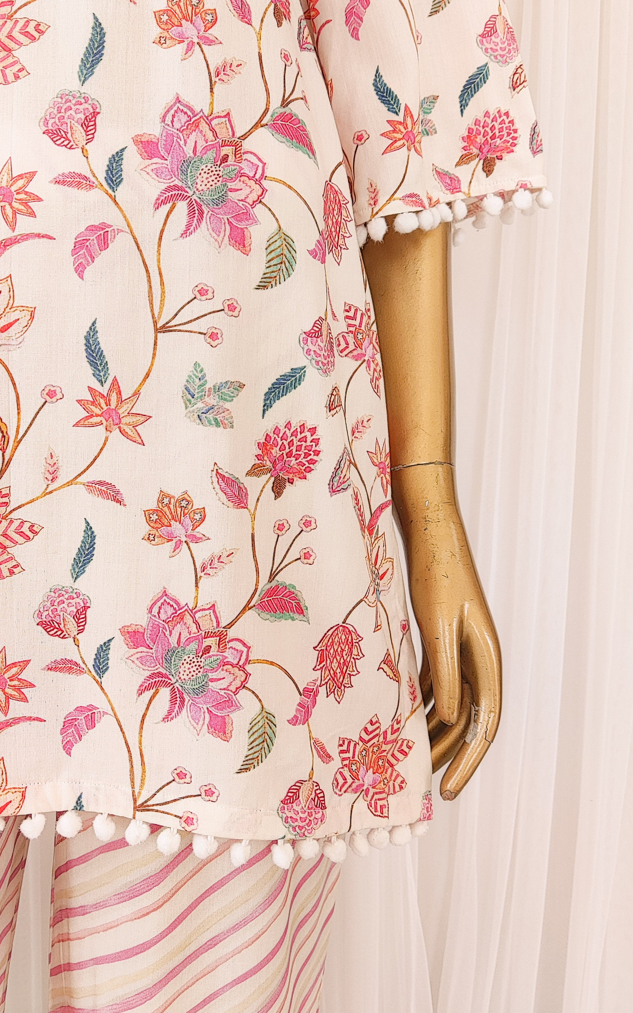 Off-White Vintage Print Mirrorwork Kurta Set