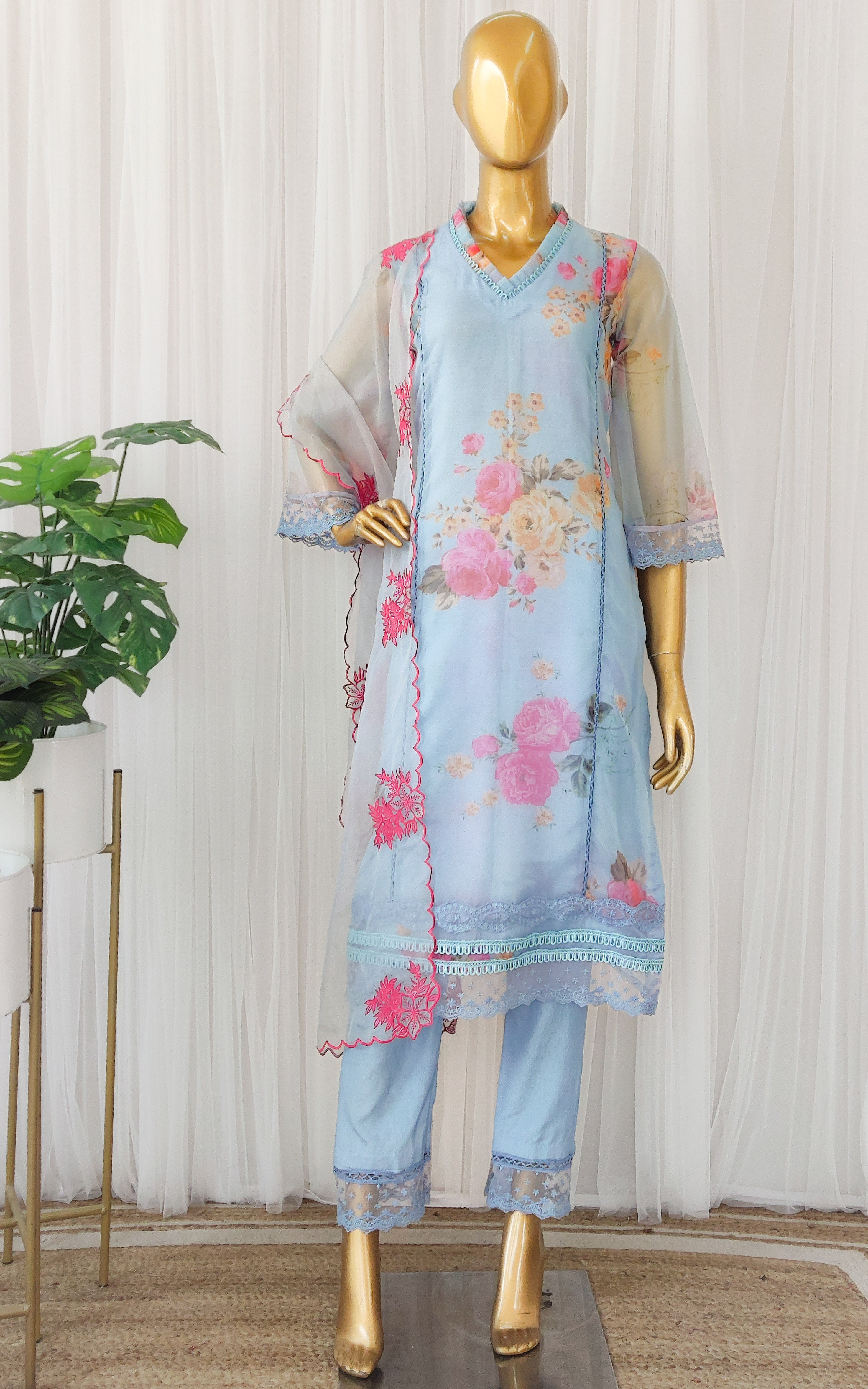 Powder Blue Floral Organza Kurta Set with Embroidered Dupatta