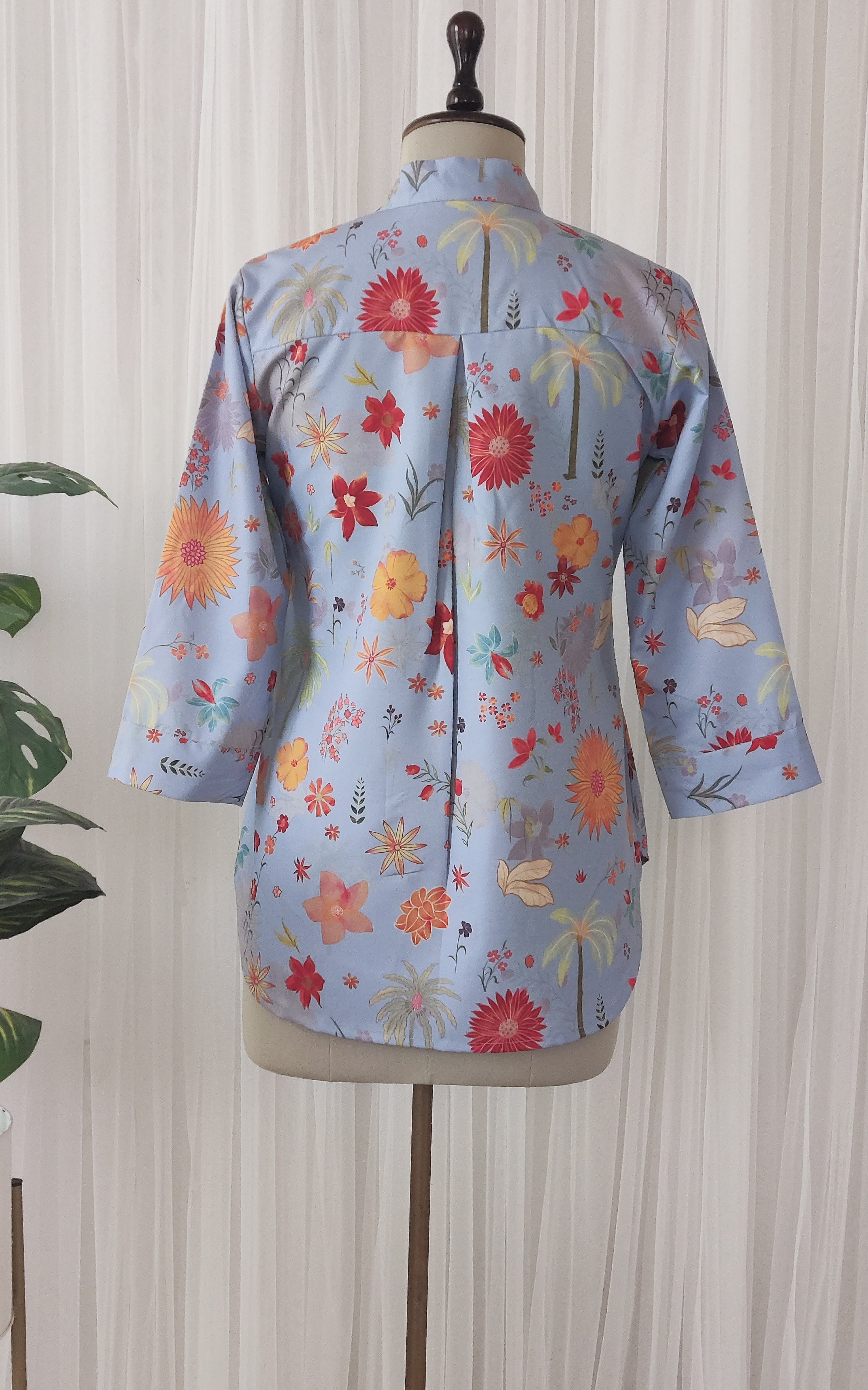 Grey Tropical Print Crepe Top