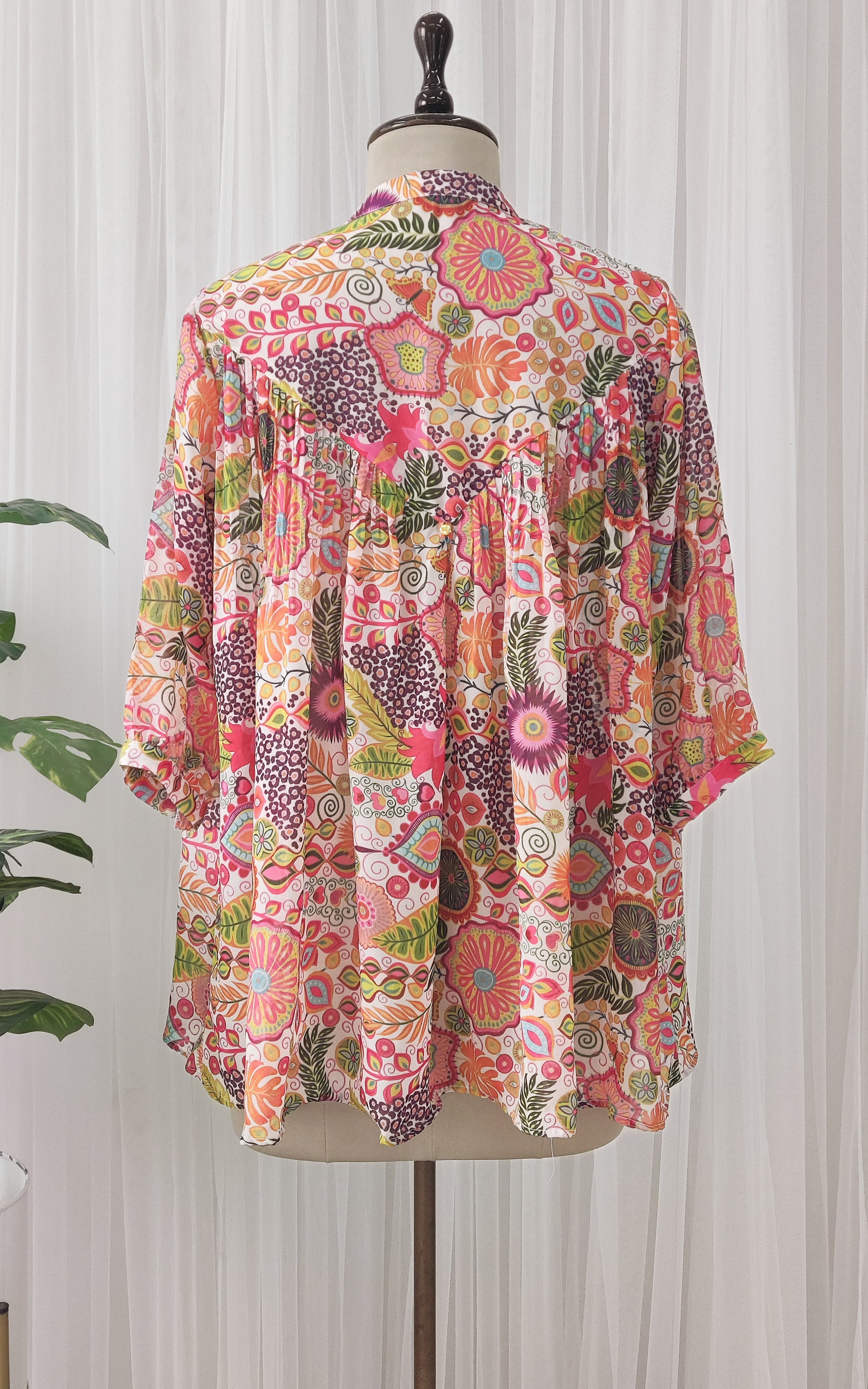 Off  White Kitschy Georgette Top