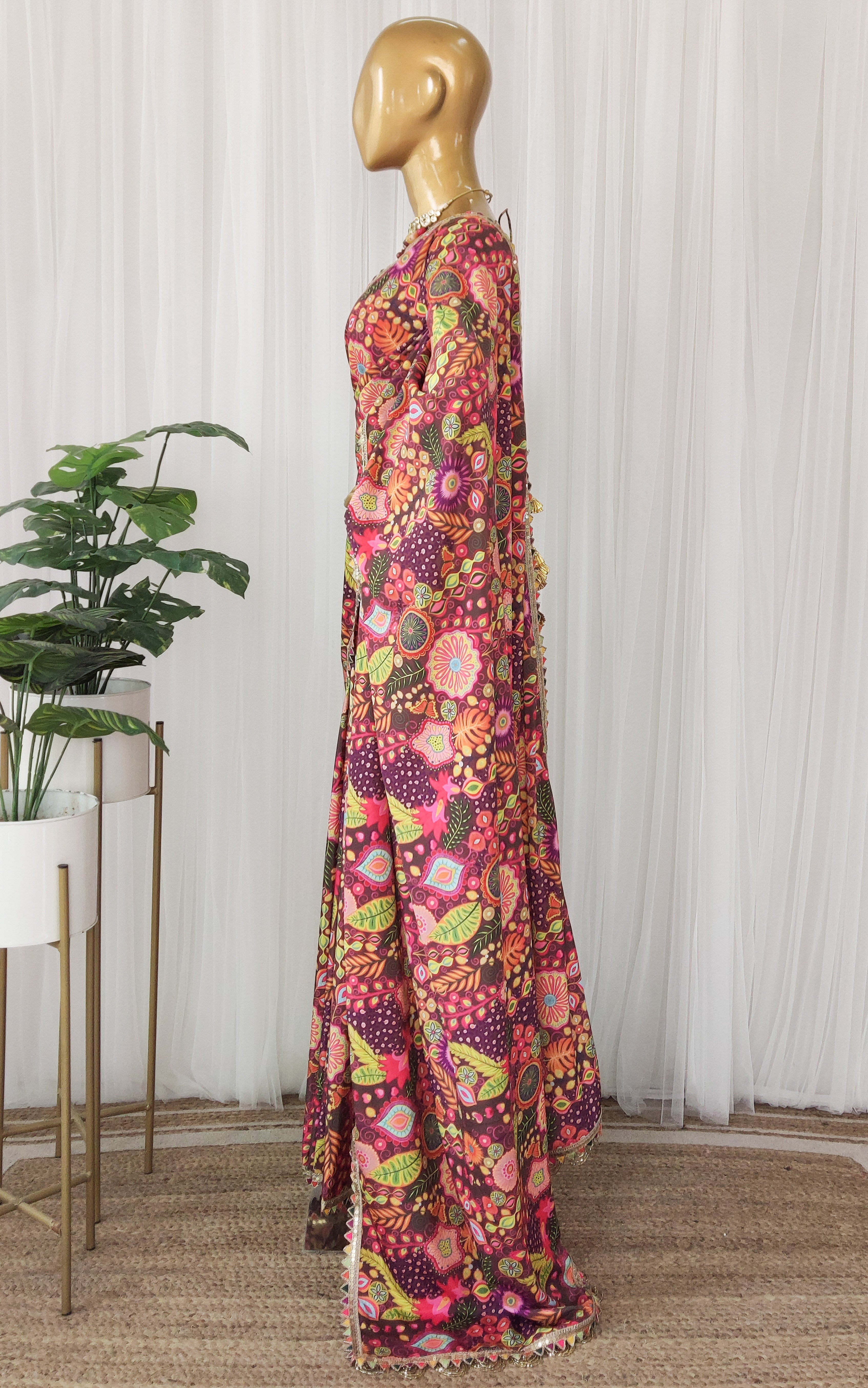 Purple Kitschy Printed Crepe Saree