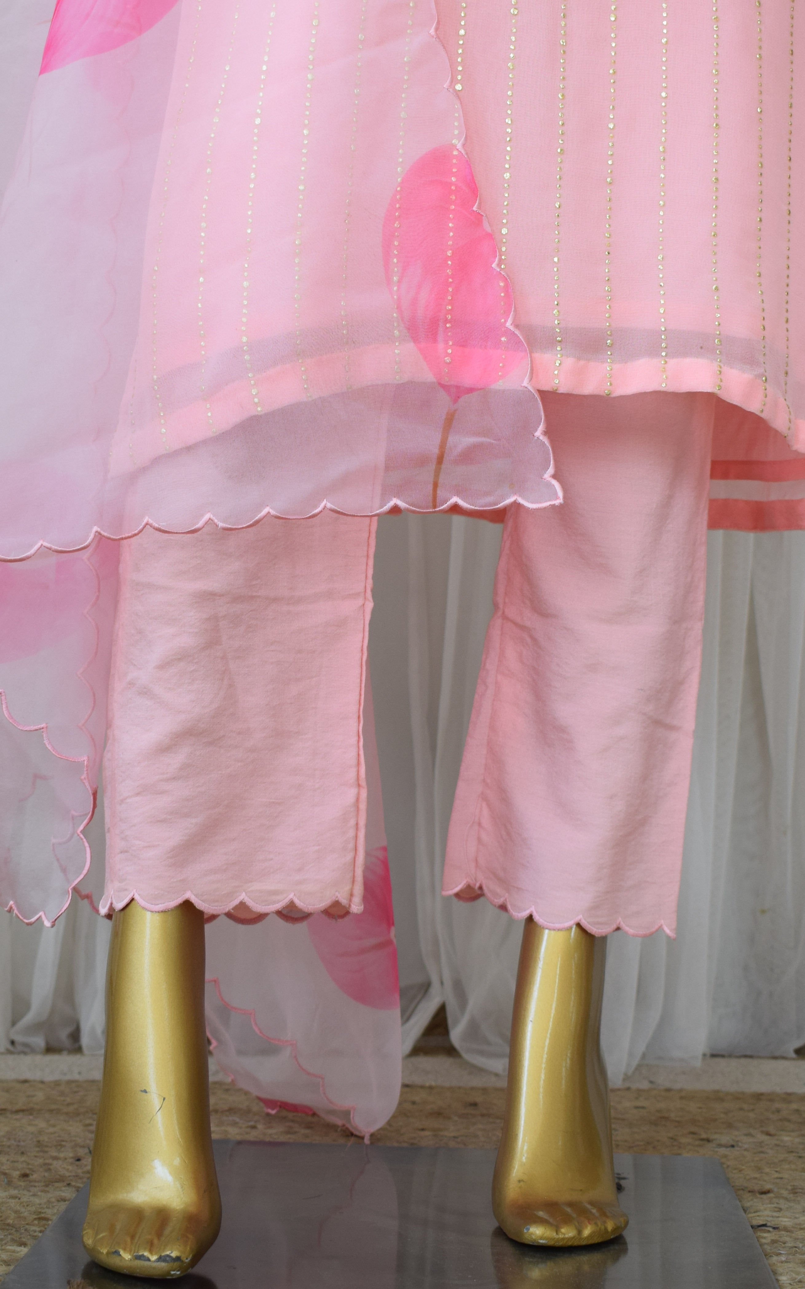 Pink Leaf Mukaish Kurta Set with Organza Dupatta