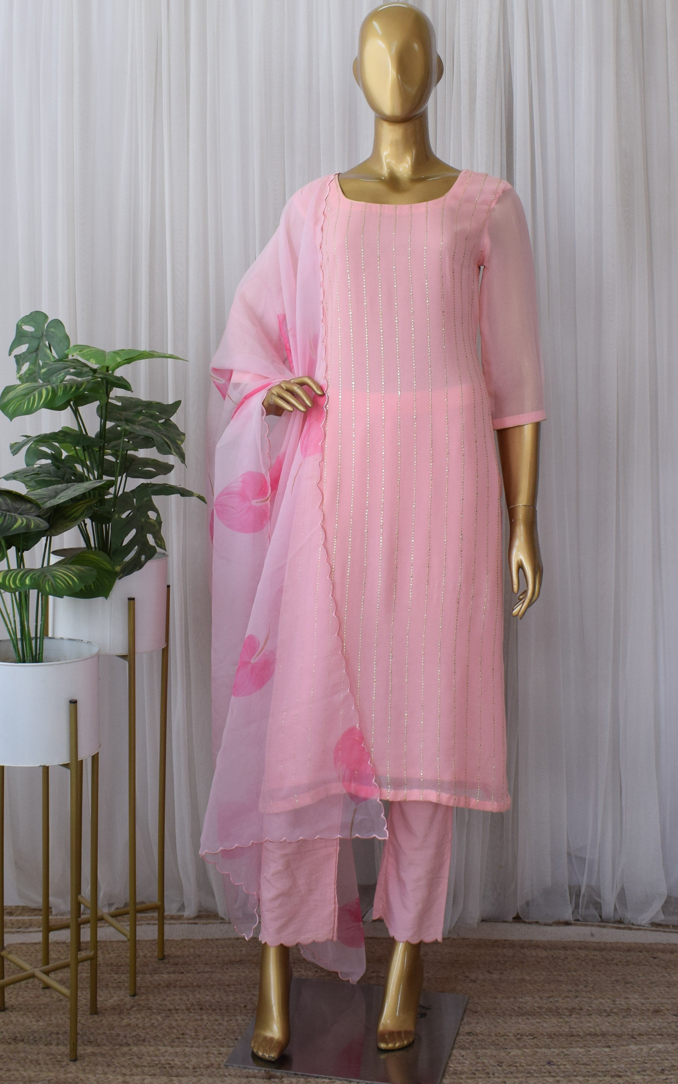 Pink Leaf Mukaish Kurta Set with Organza Dupatta