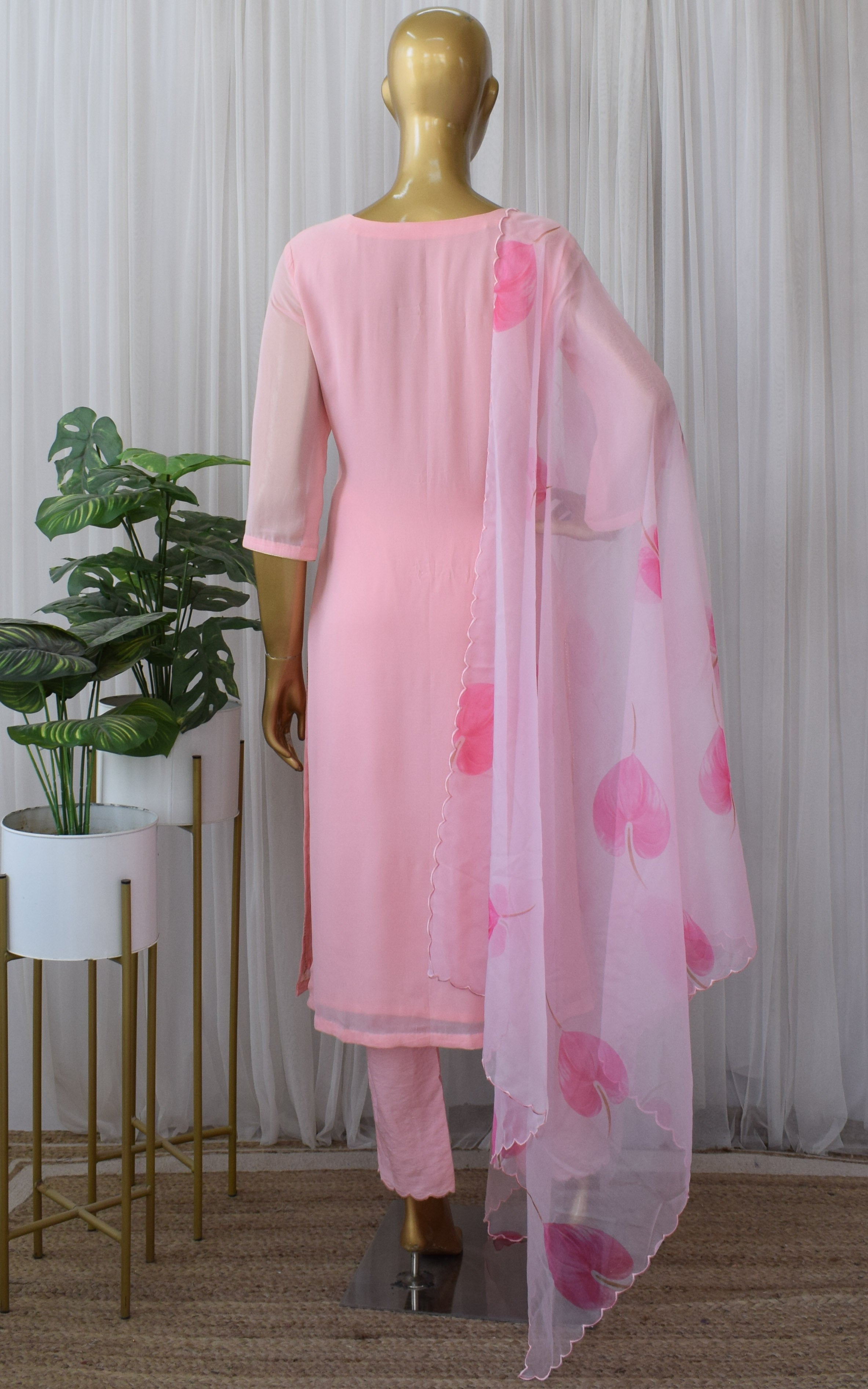 Pink Leaf Mukaish Kurta Set with Organza Dupatta