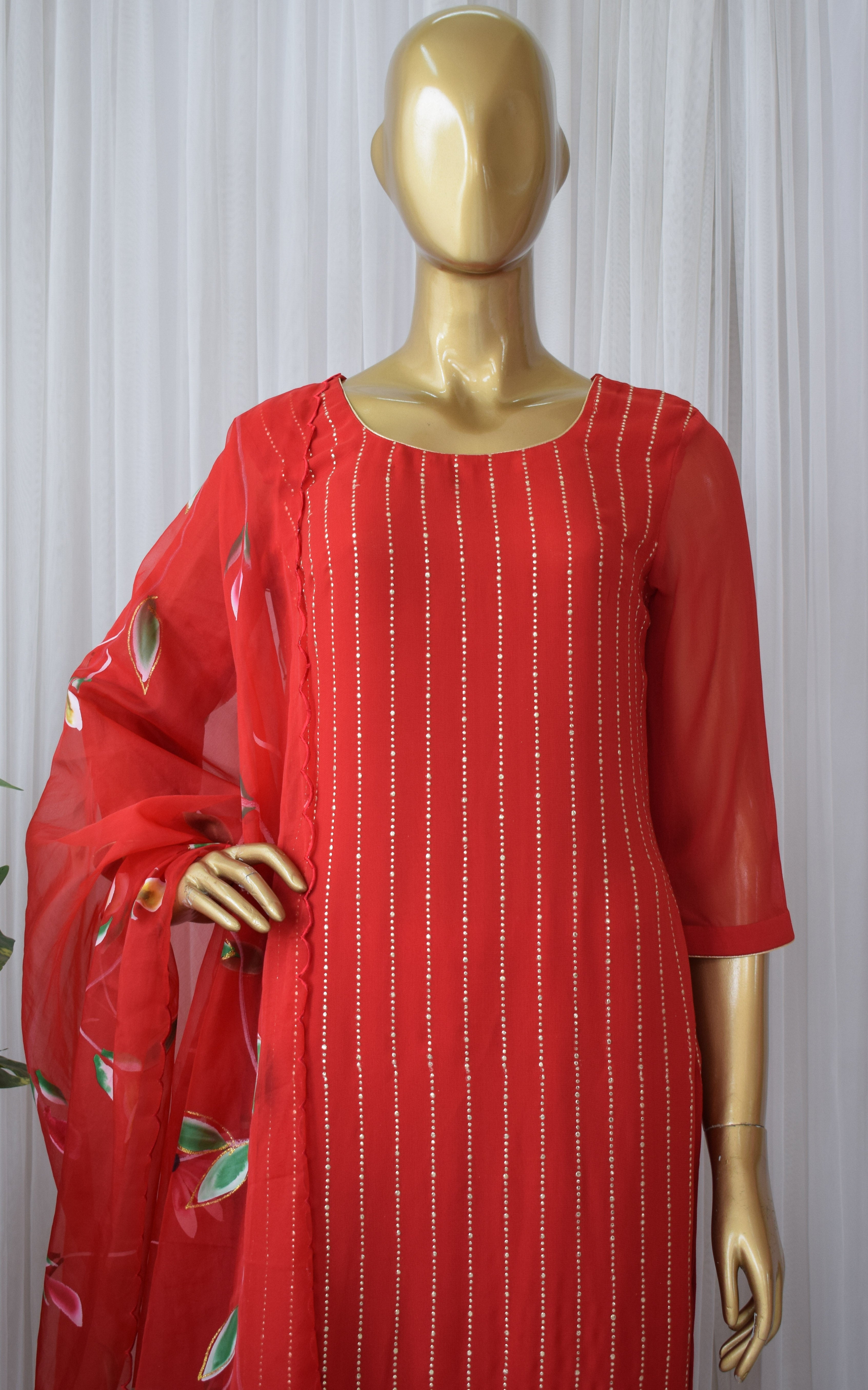 Red Mukaish Georgette Kurta Set with Hand Painted Organza Dupatta