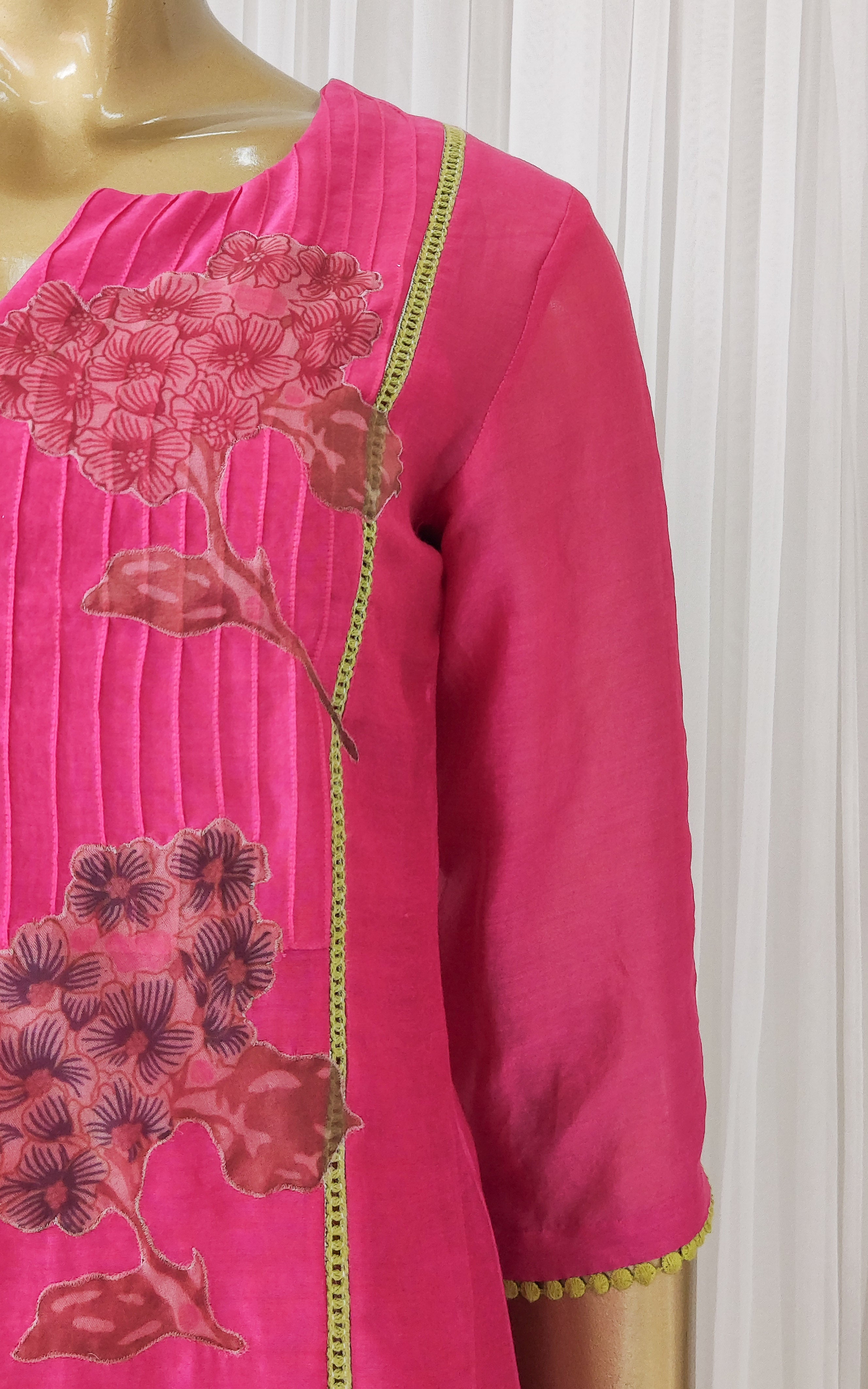 Hot Pink Silk Chanderi Kurta Set with Organza Dupatta