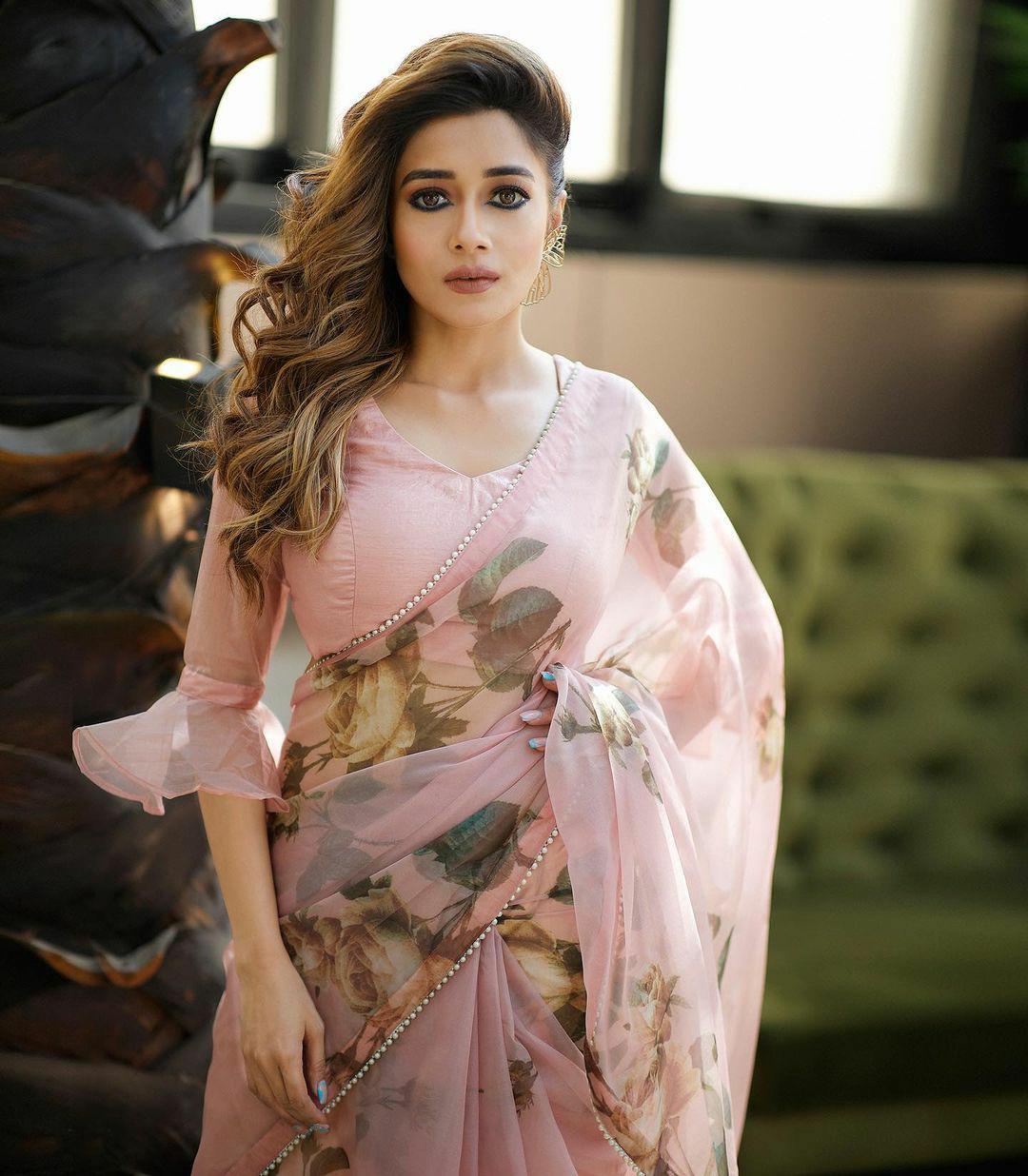 Mugdha Chaphekar Peach Floral Organza Saree