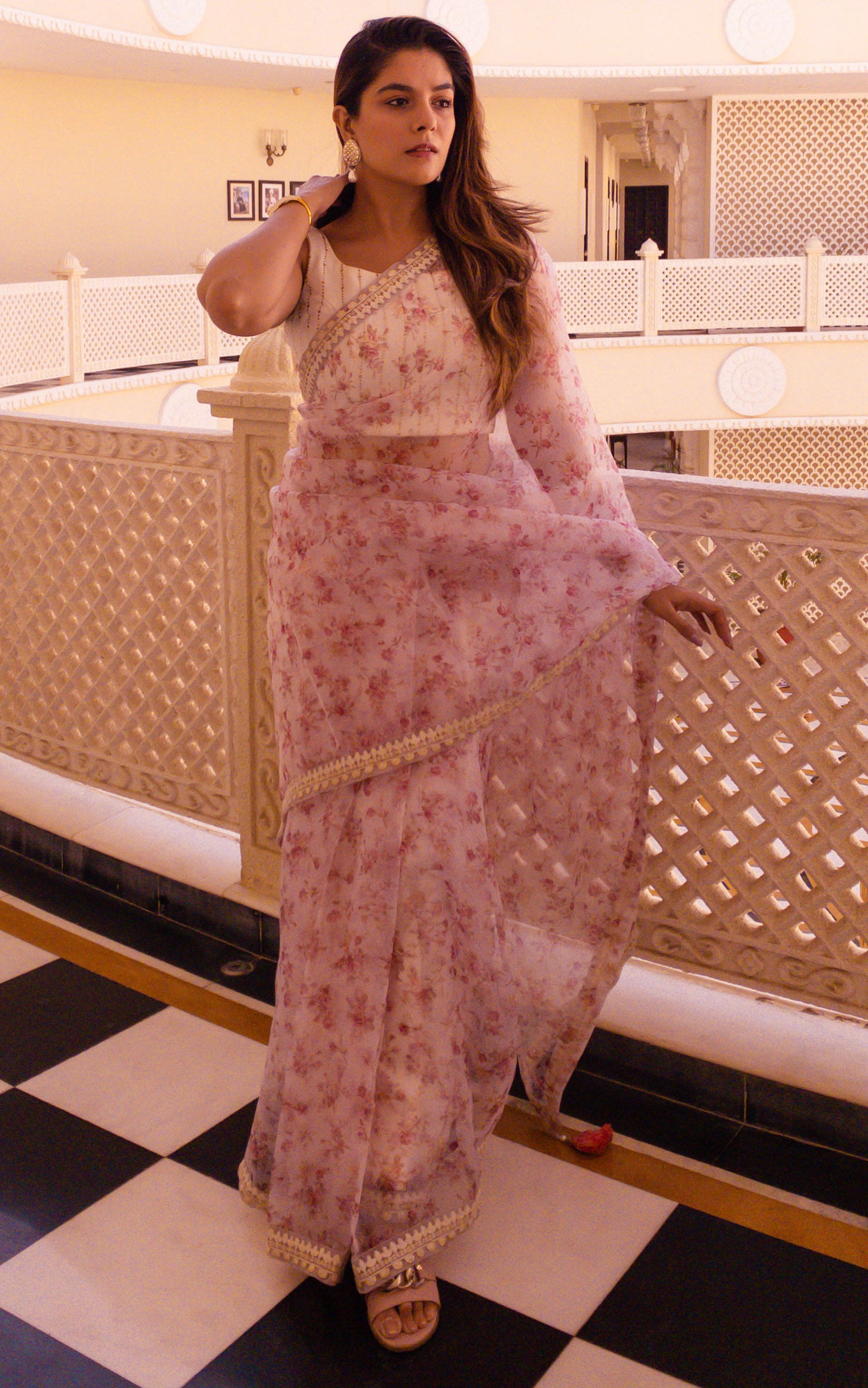 Niti Taylor White Floral Organza Saree