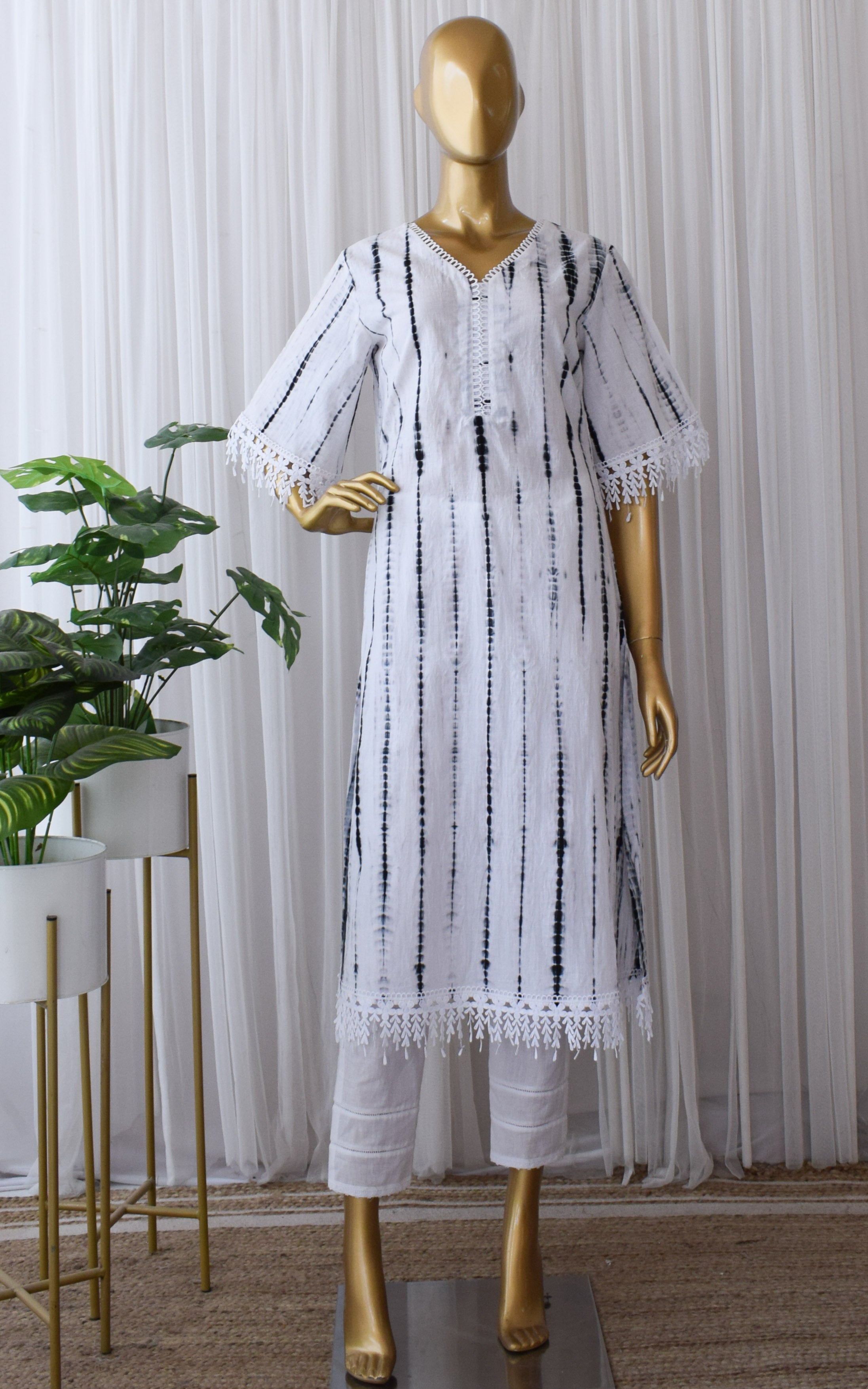 Black & White Tie-Die Cotton Kurta & Pant Set