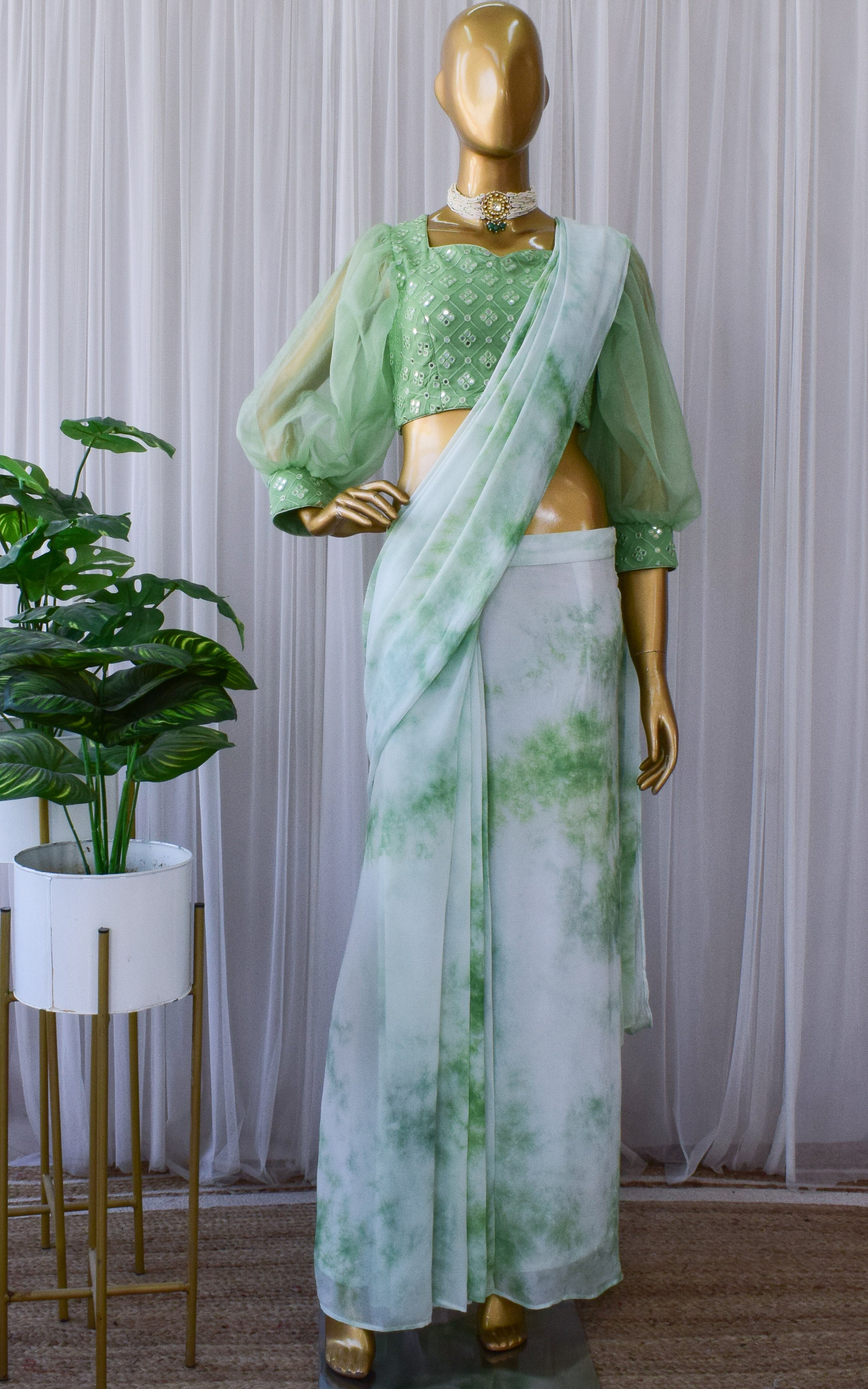 Pastel Green Pre-stitched Shibori Saree