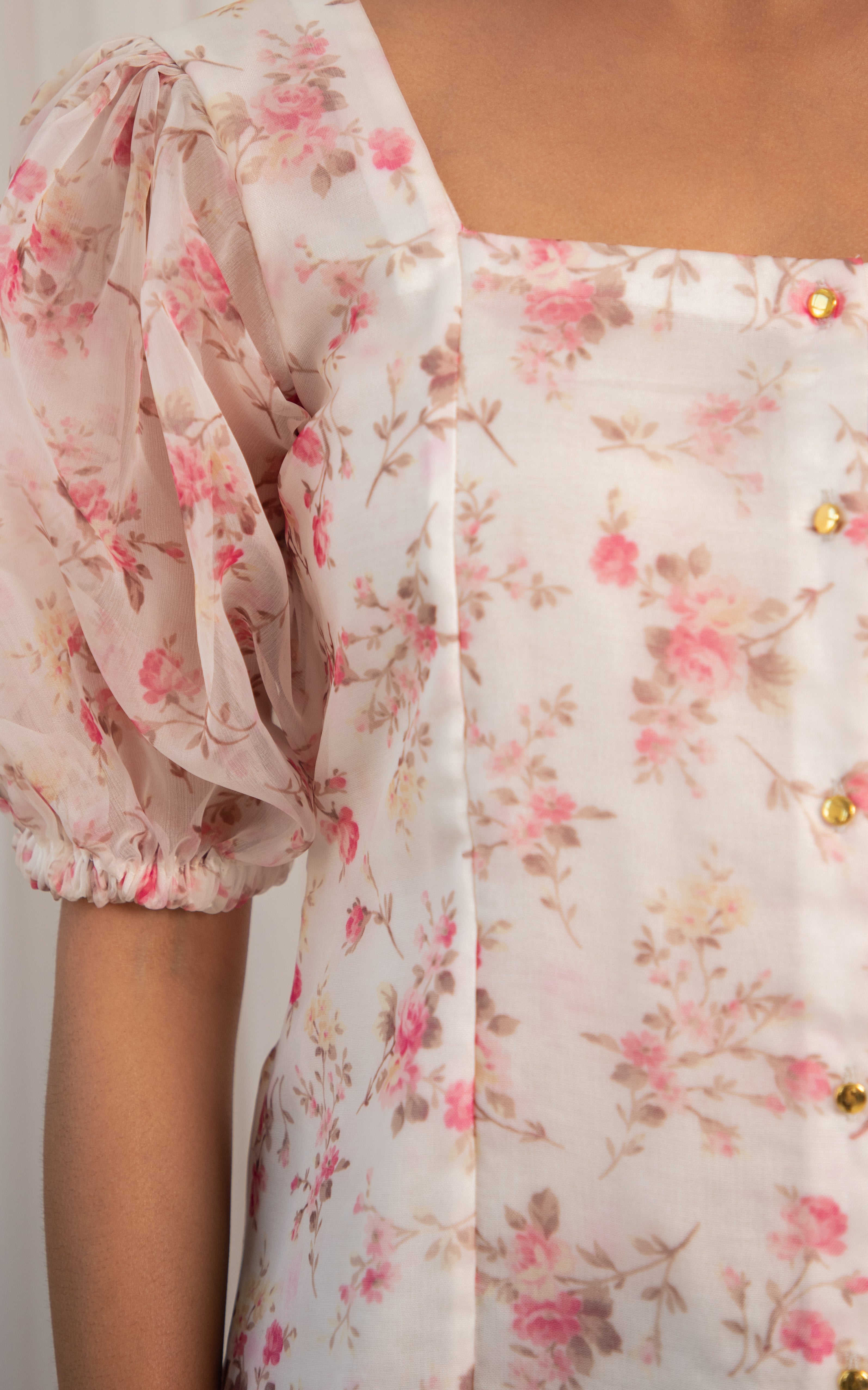 White Floral Fluffed Sleeve Organza Shirt Top