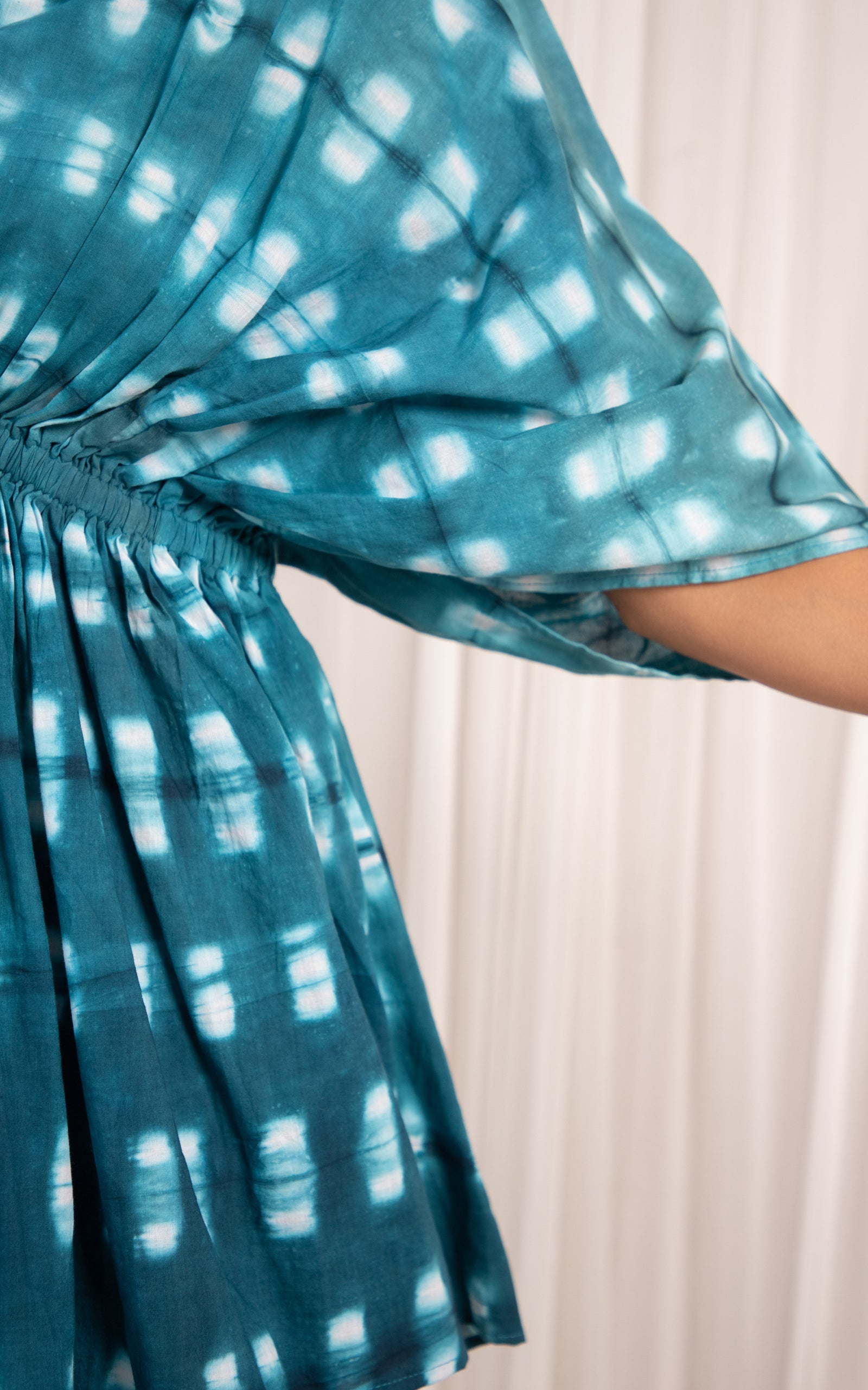 Blue - Shibori Tie-Dye Cotton Kaftan with Tie-Up Waist (Short)