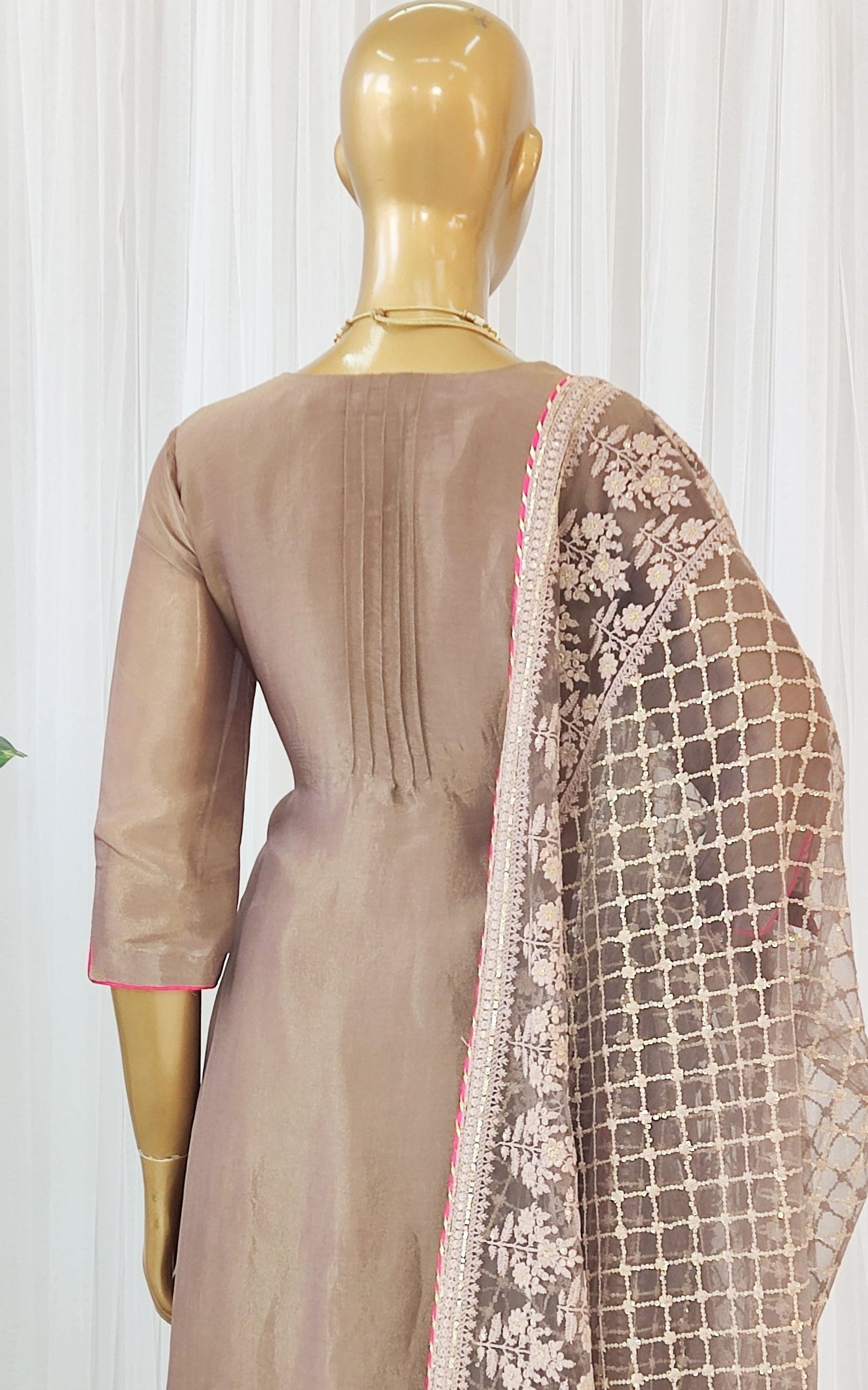 Rust Tissue Kurta Set With Heavy Dupatta