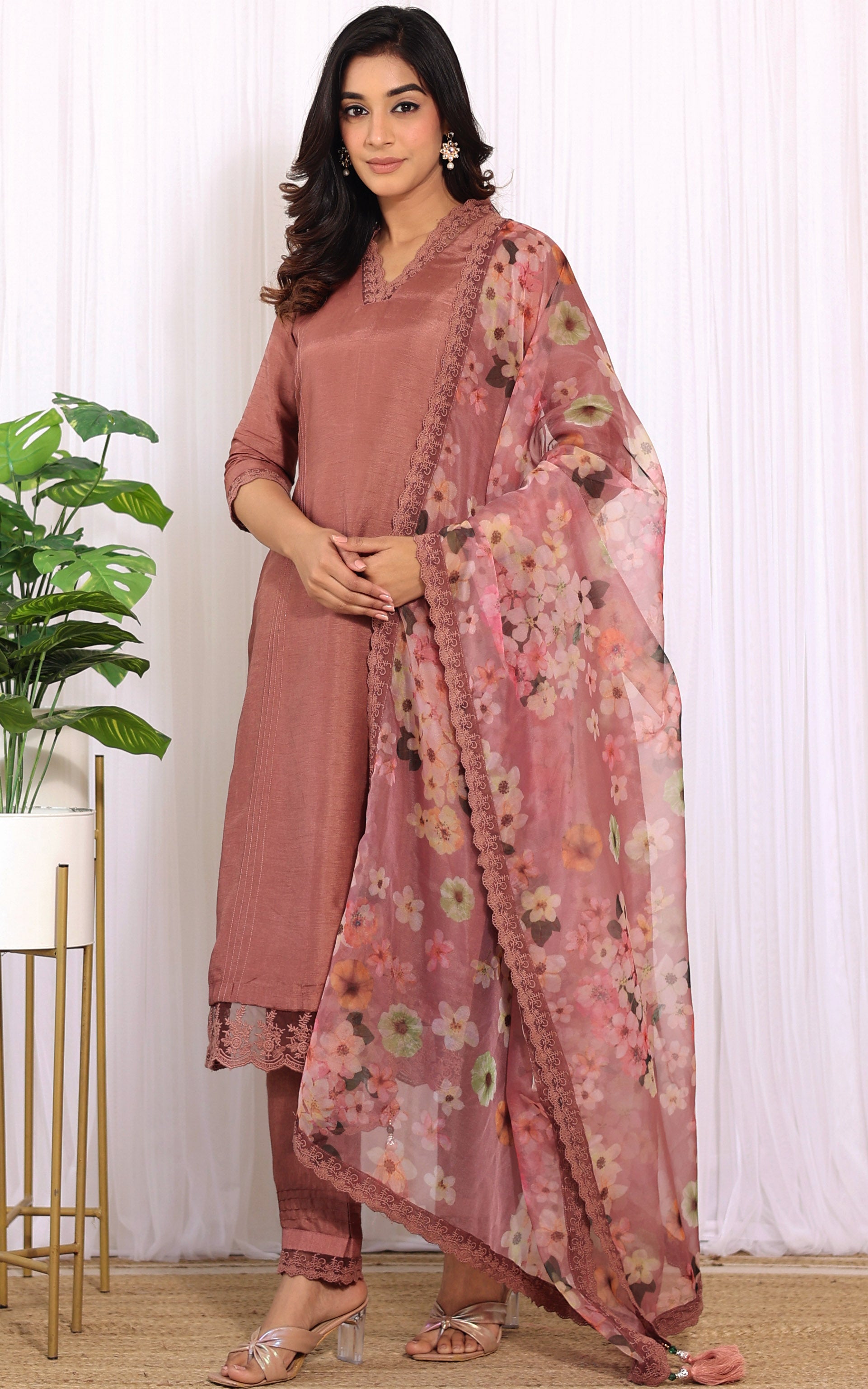 Grapewine Kurta Pant Set With Floral Organza Dupatta