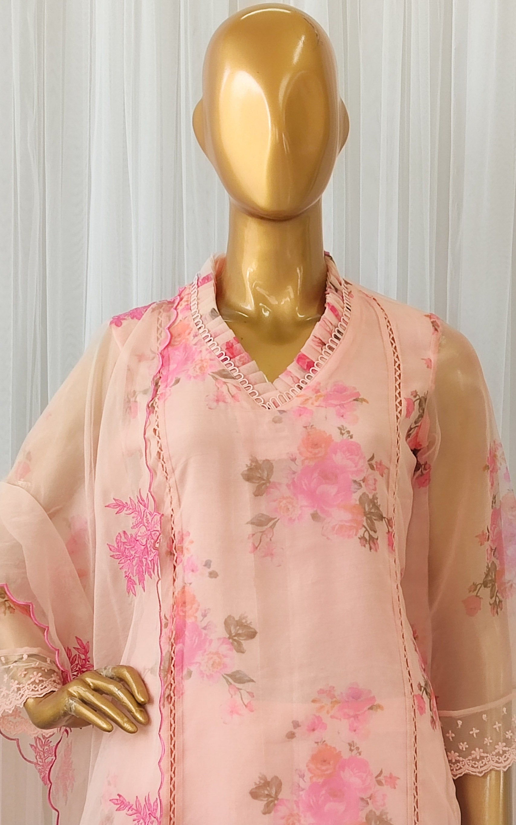 Cream Floral Organza Kurta Set with Embroidered Dupatta