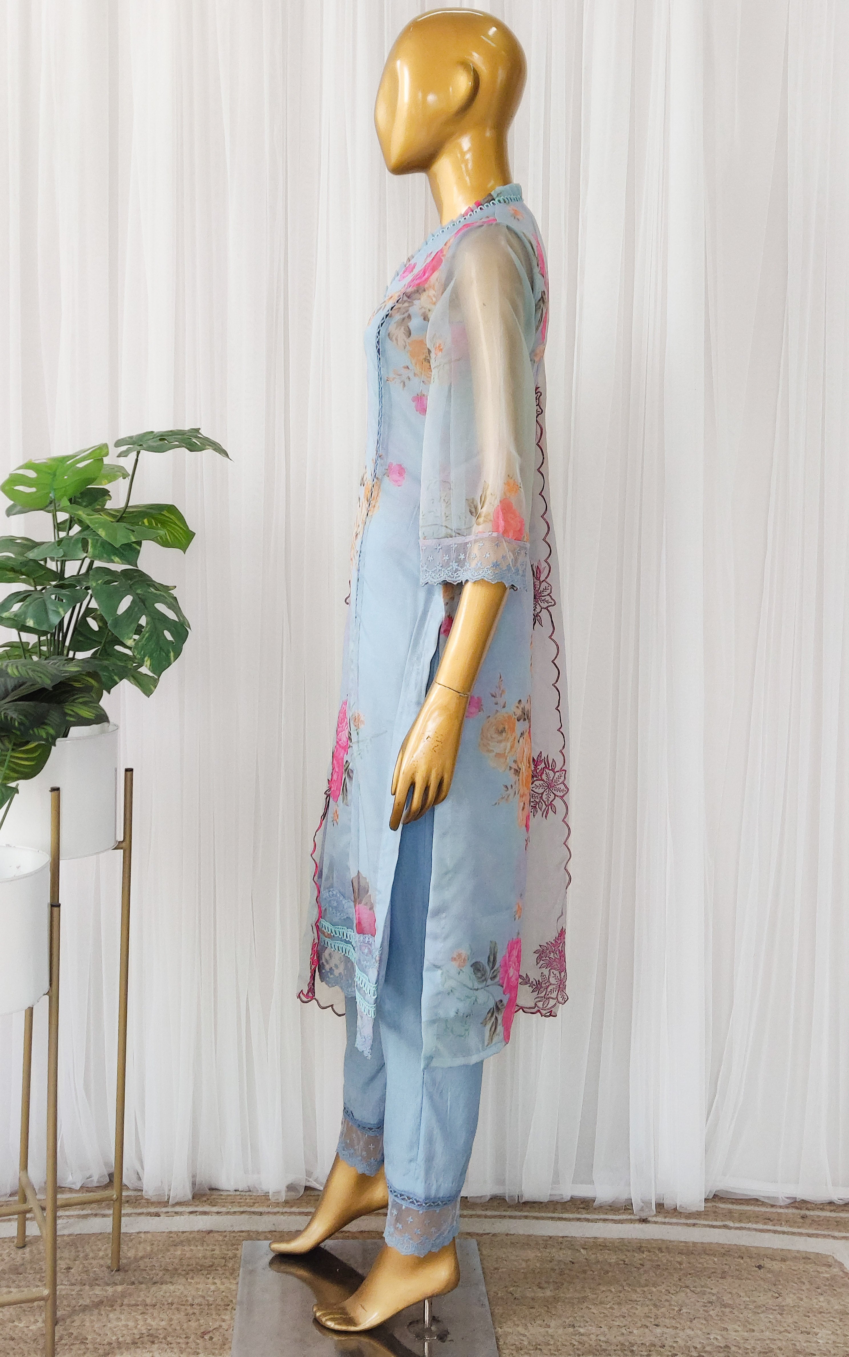 Powder Blue Floral Organza Kurta Set with Embroidered Dupatta