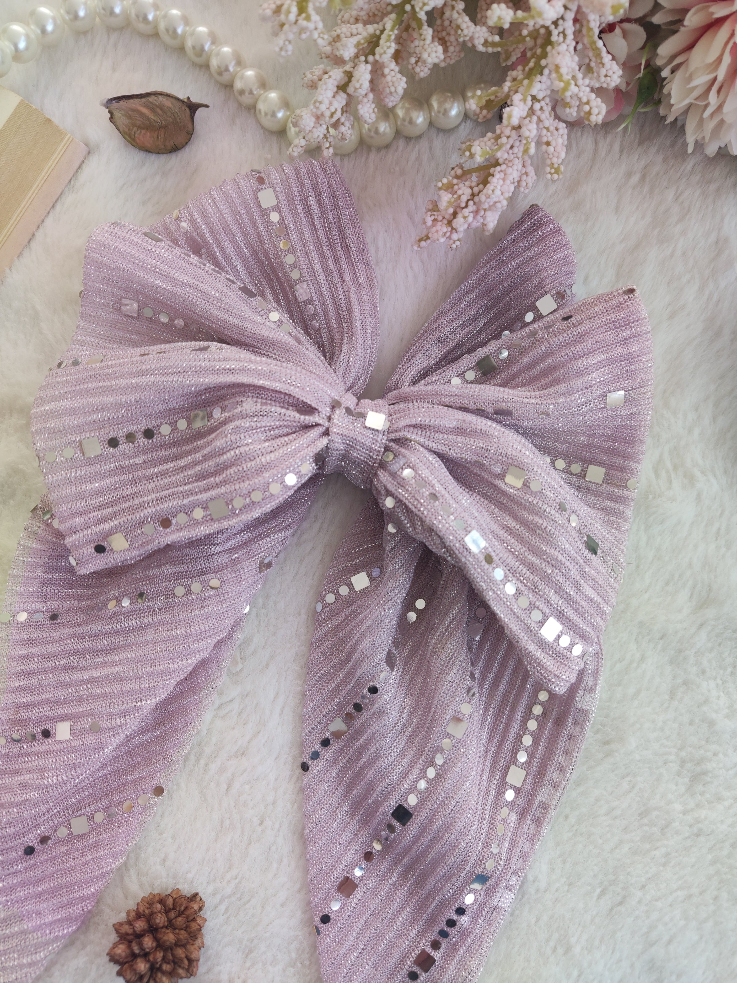 Champagne Pink Shimmer Short Bow