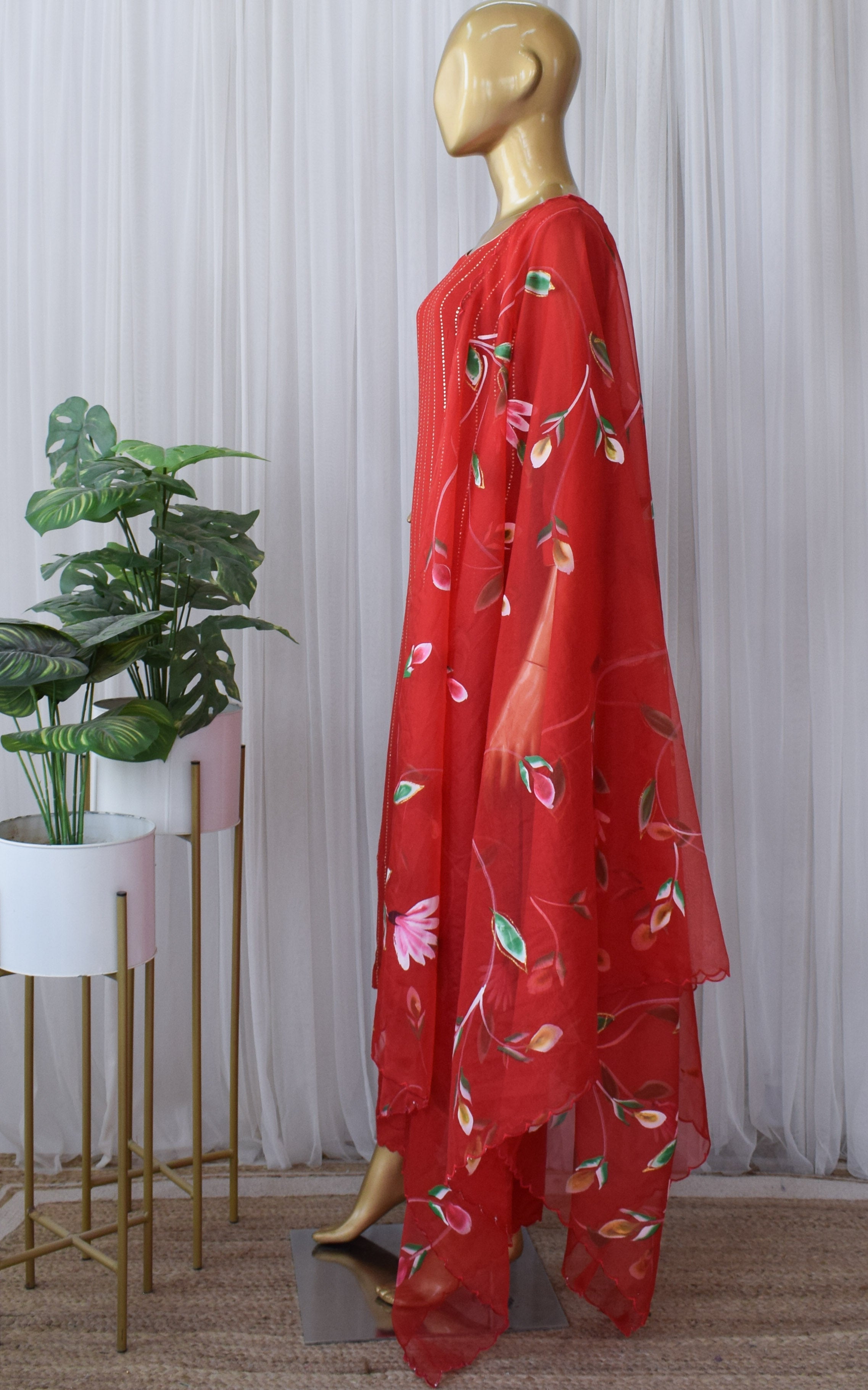 Red Mukaish Georgette Kurta Set with Hand Painted Organza Dupatta