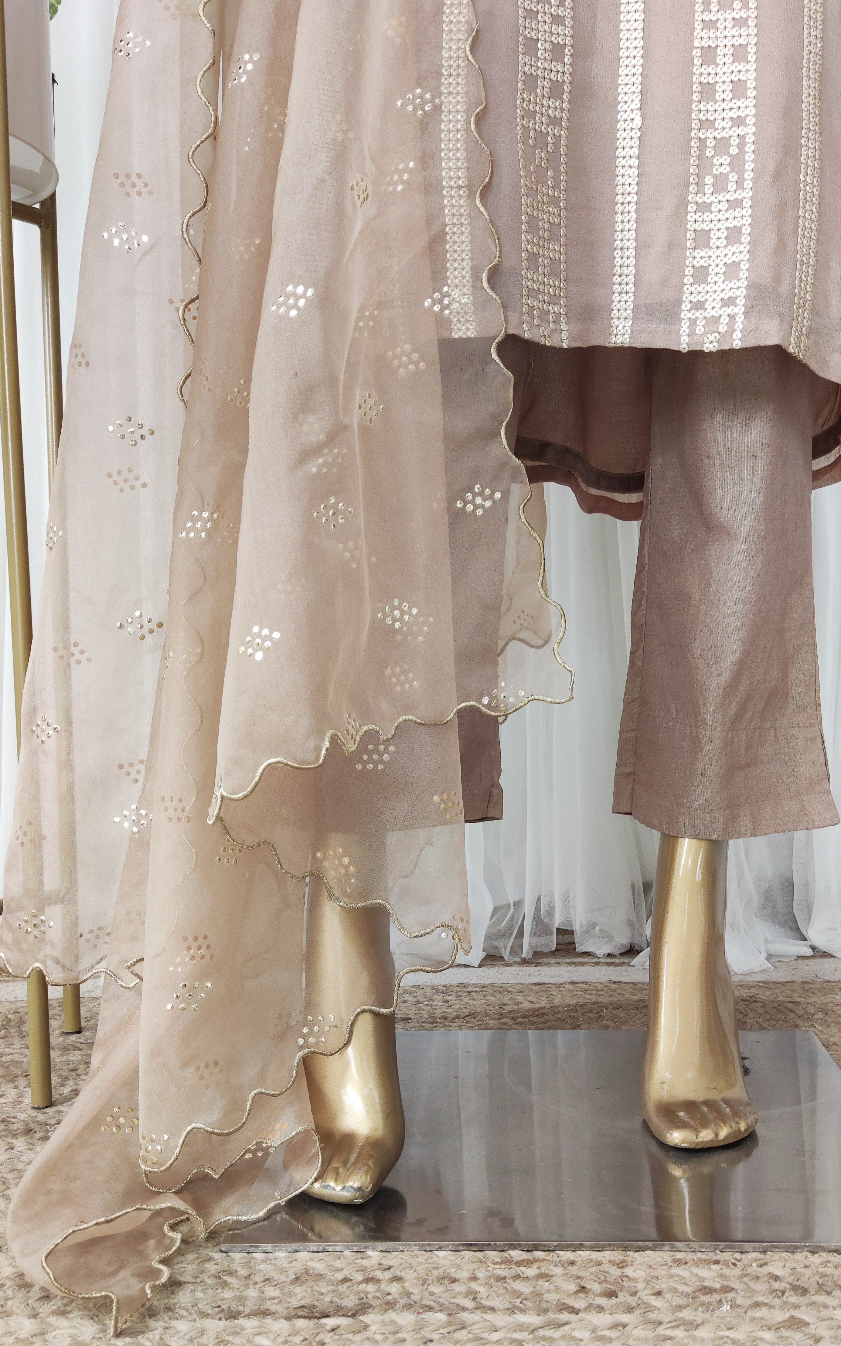 Walnut Sequin Kurta Pant Set with Organza Dupatta