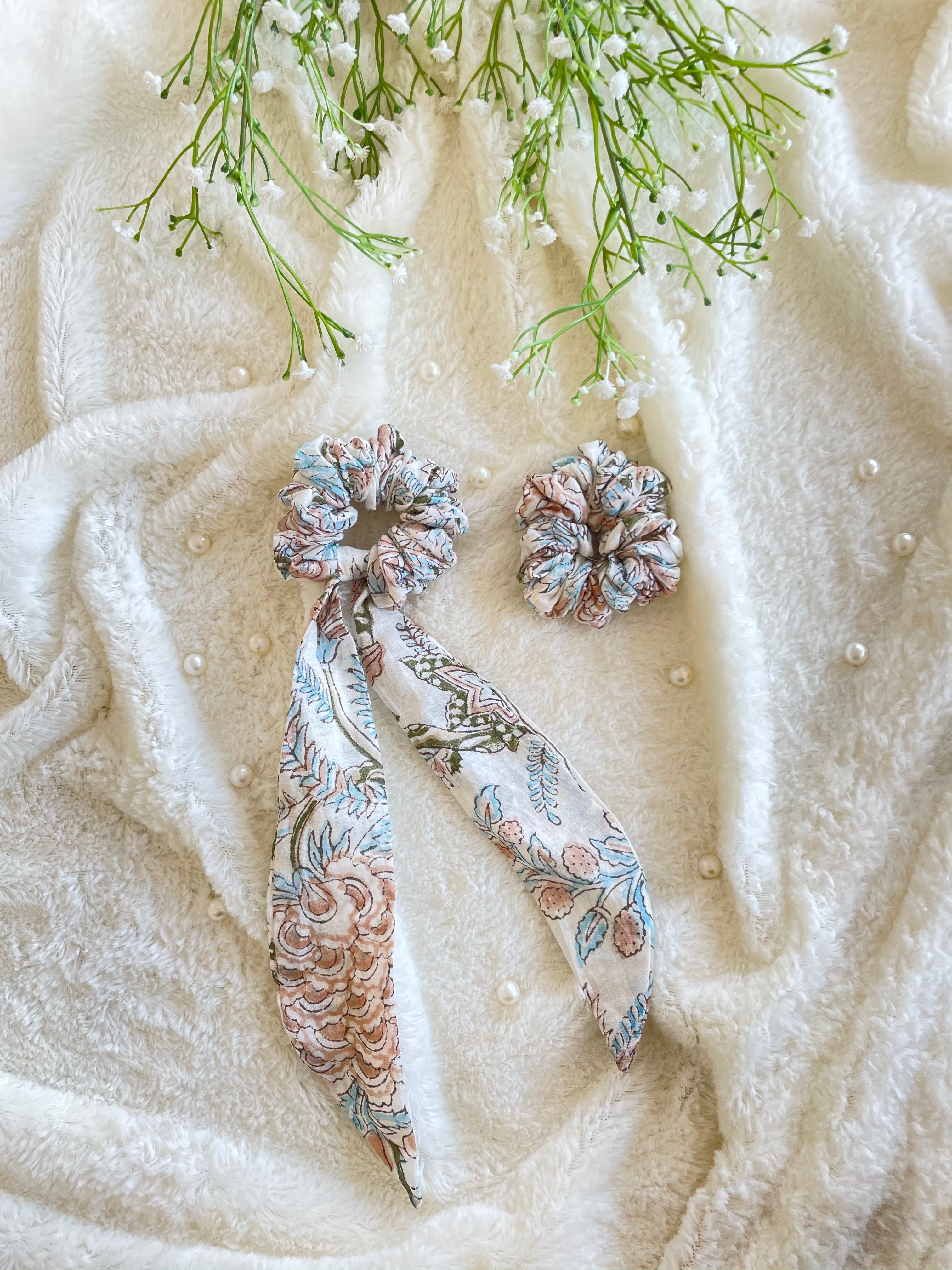 Cotton Scrunchie and Scarf Scrunchie Combo (Vintage White)