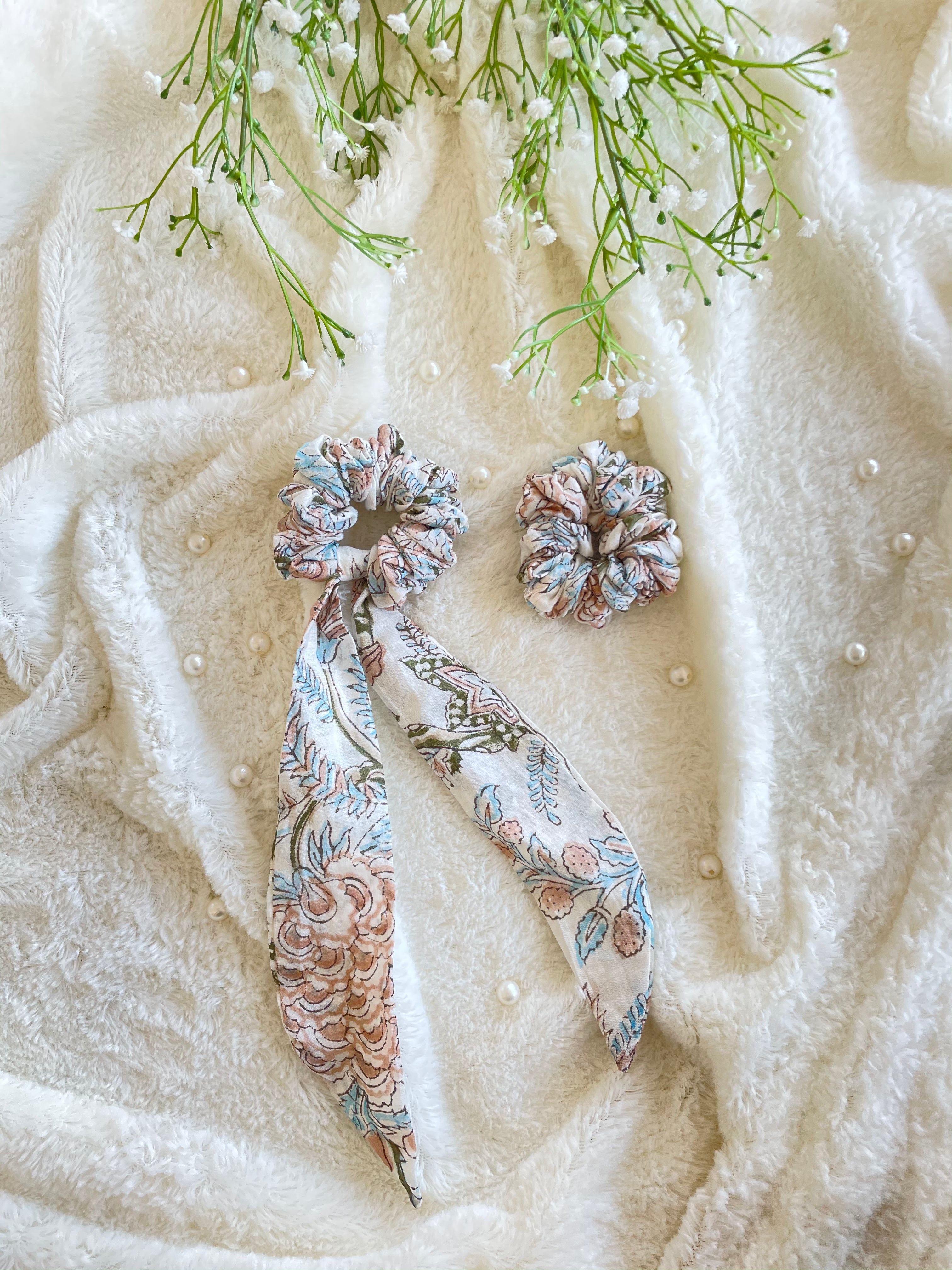 Cotton Scrunchie and Scarf Scrunchie Combo (Vintage White)