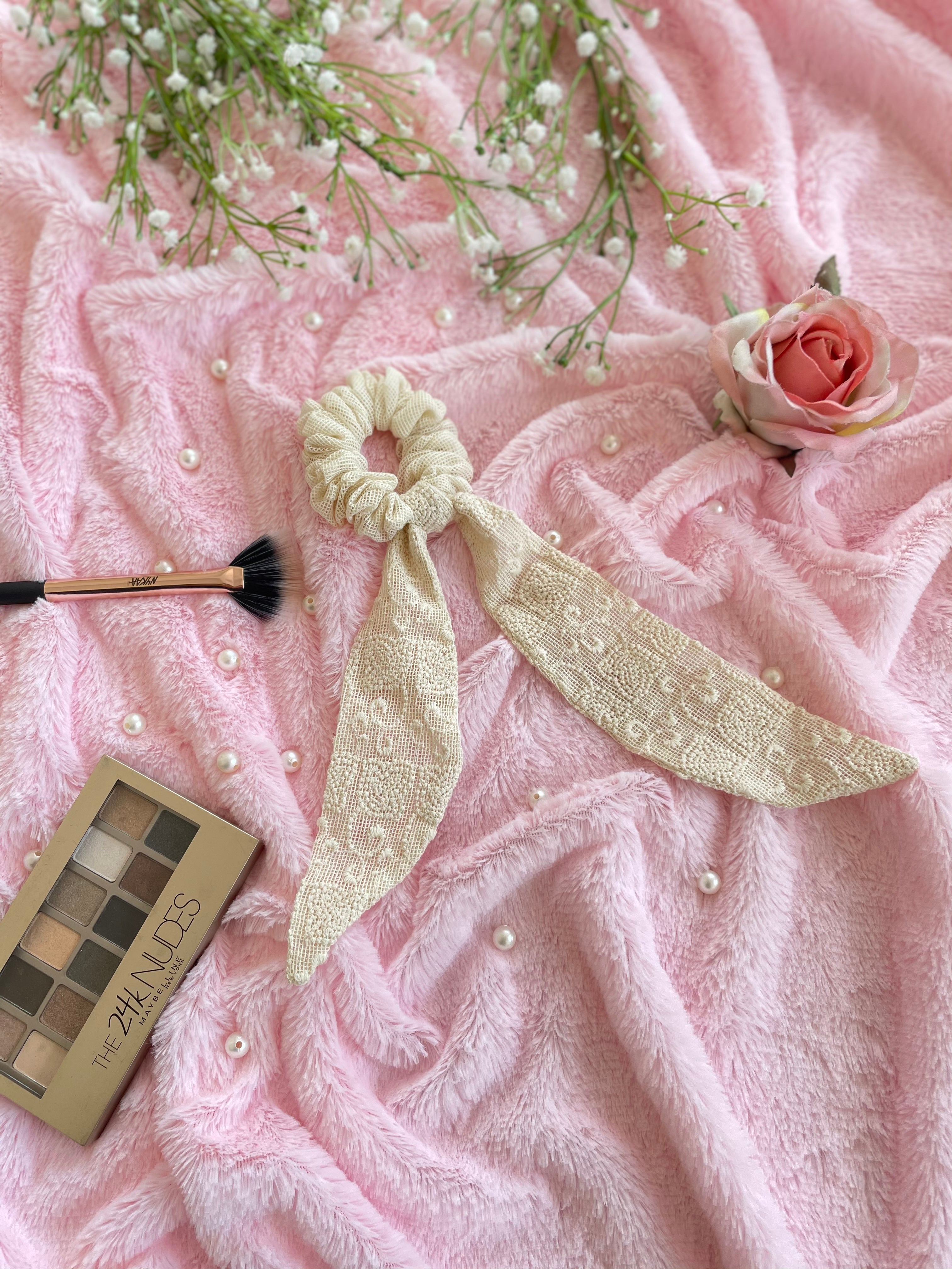 Crochet Net Scarf Scrunchies Off- White
