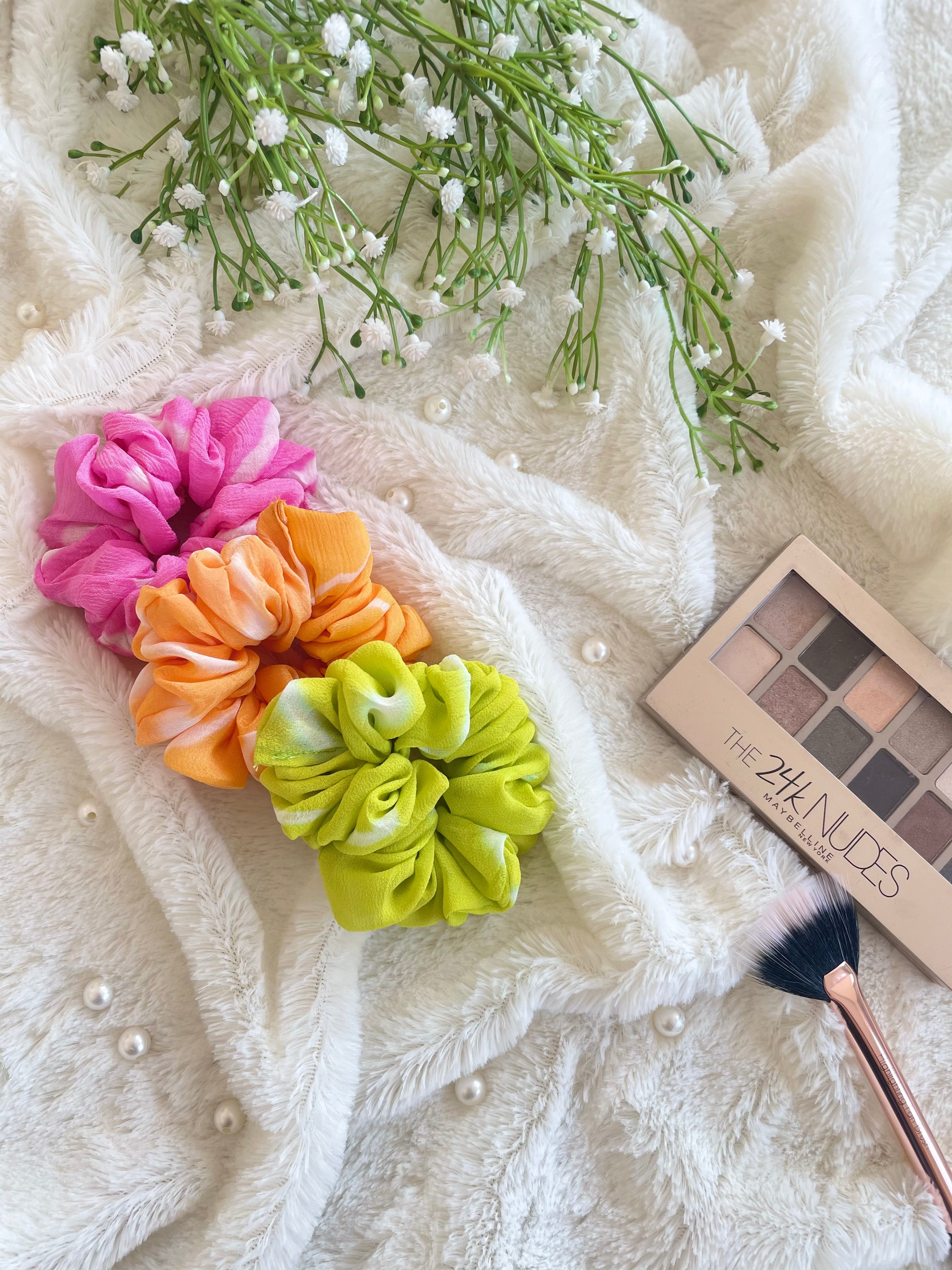 Colorful Leheriya Scrunchies Combo (Green-Pink-Mango Yellow)