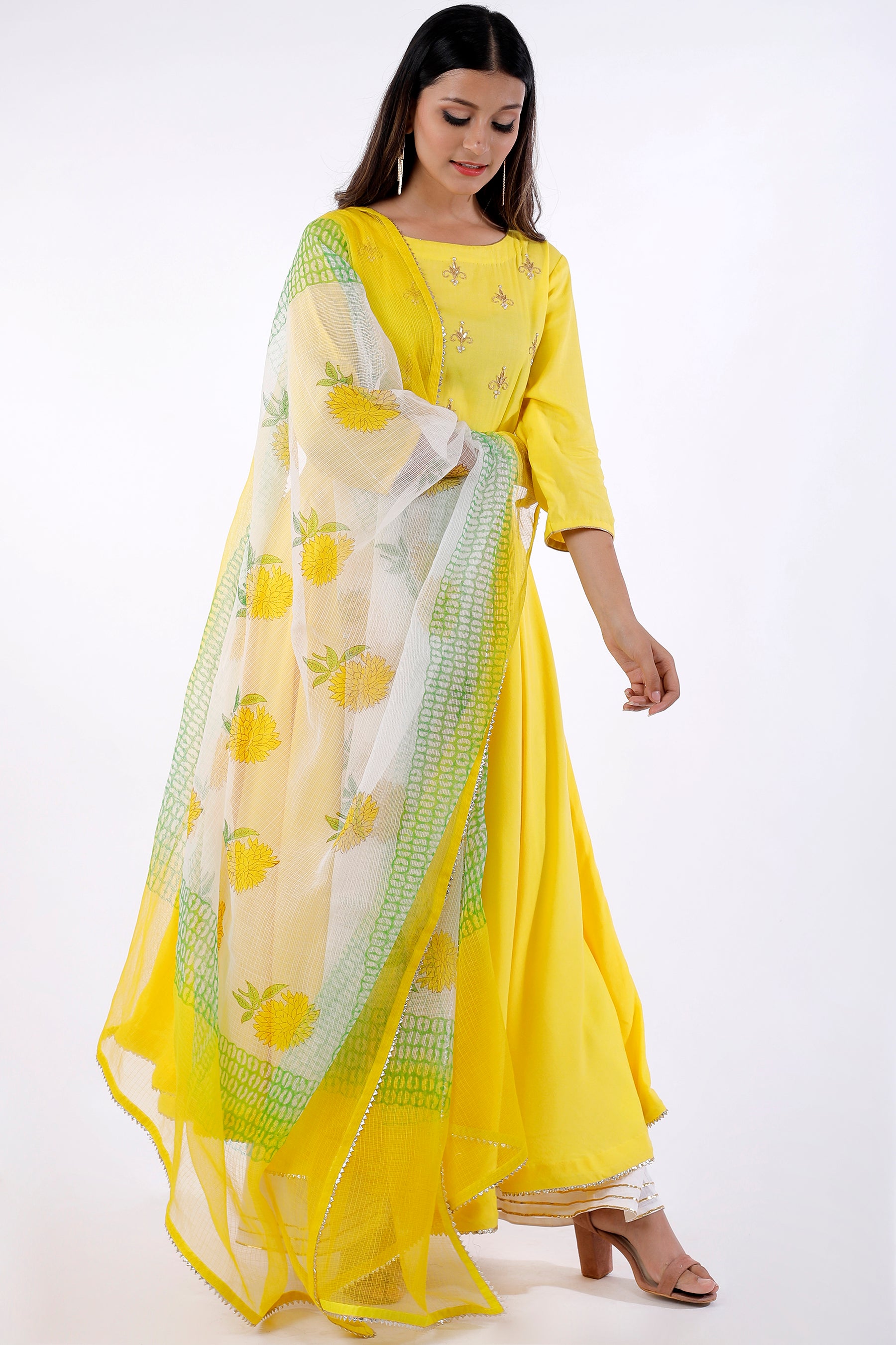 Buy Kota Doria Block Print Dupatta Online at LabelKanupriya.