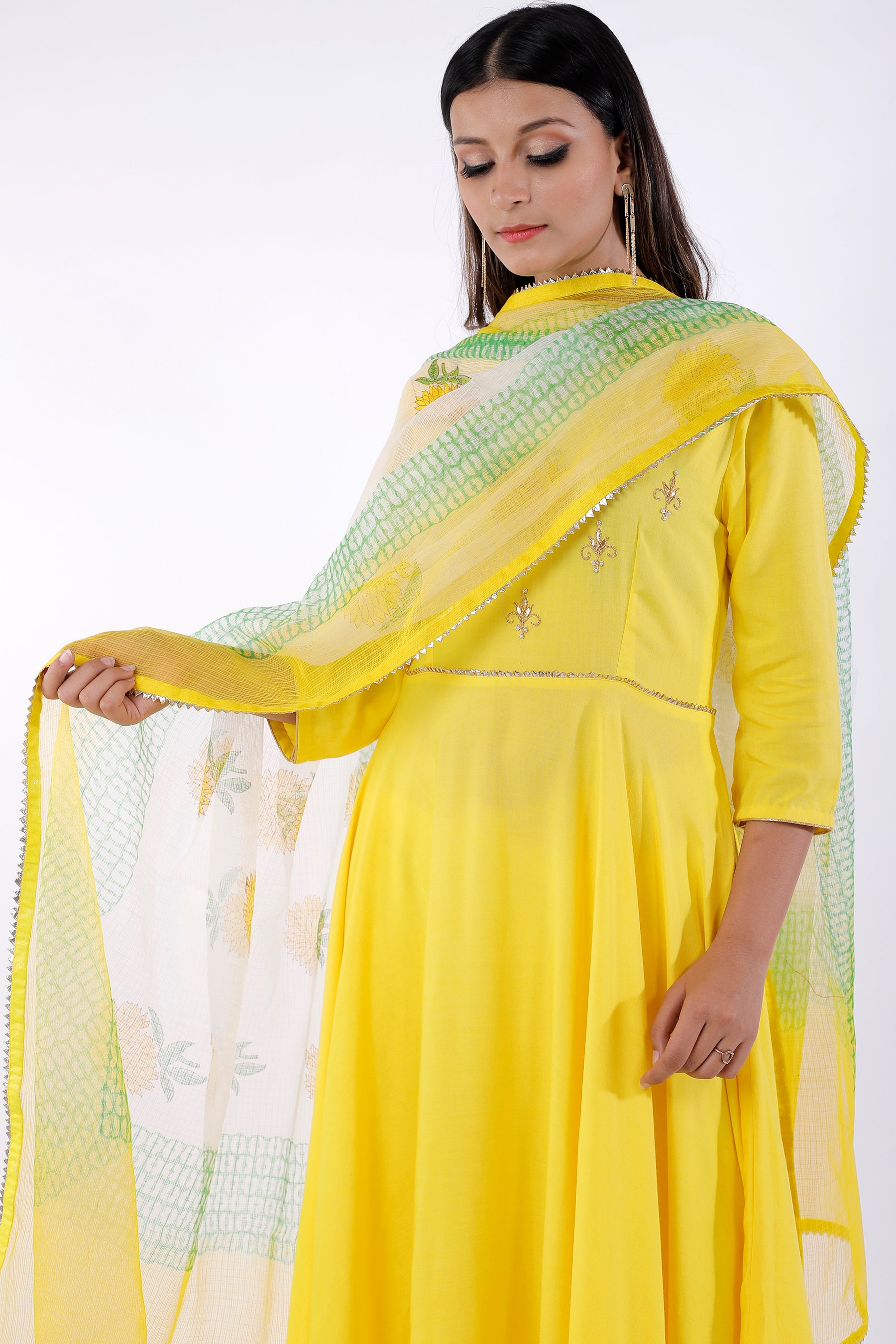 Buy Kota Doria Block Print Dupatta Online at LabelKanupriya.