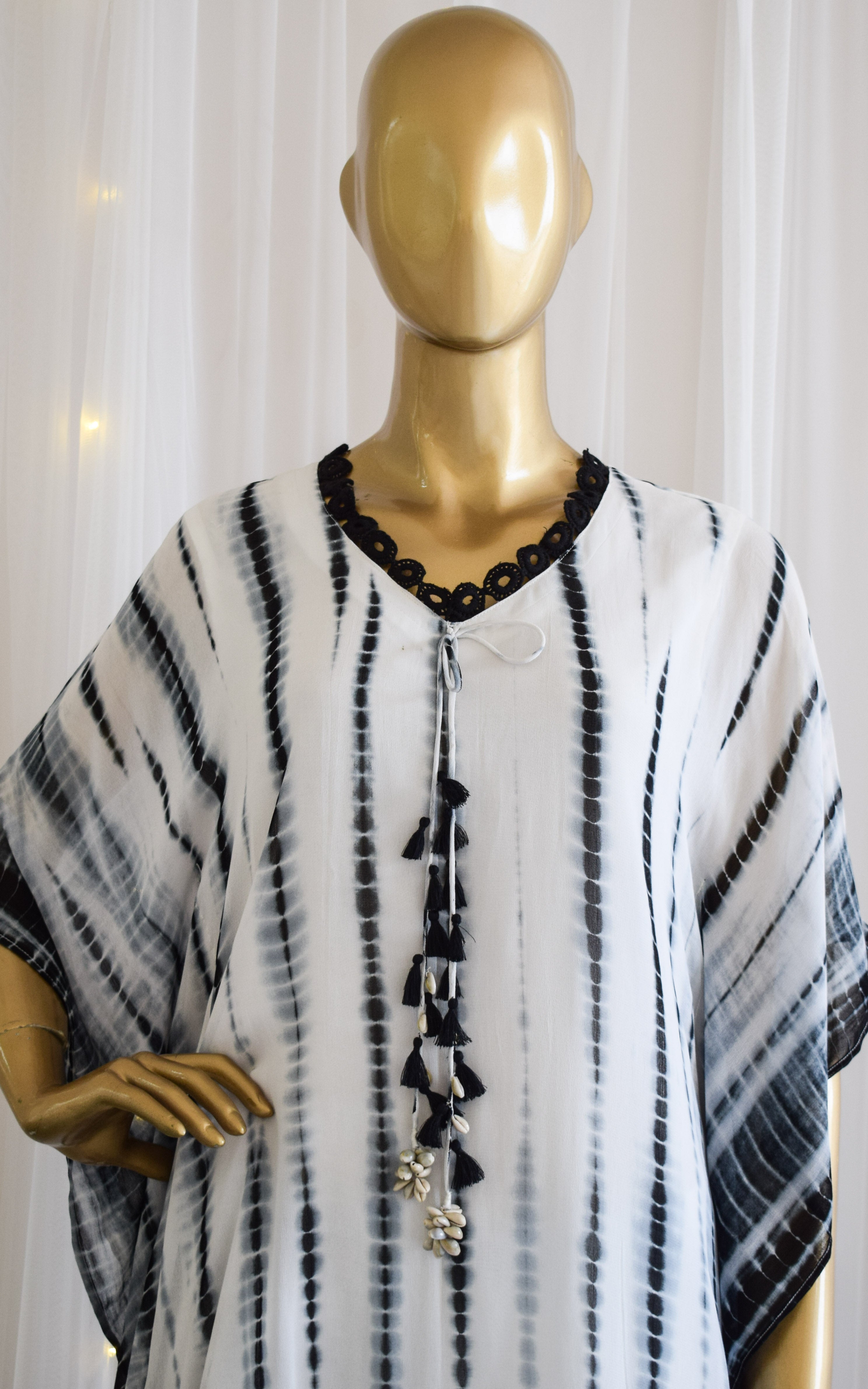 Rupali Ganguly Black & White Shibori Kaftan Co-ord Set