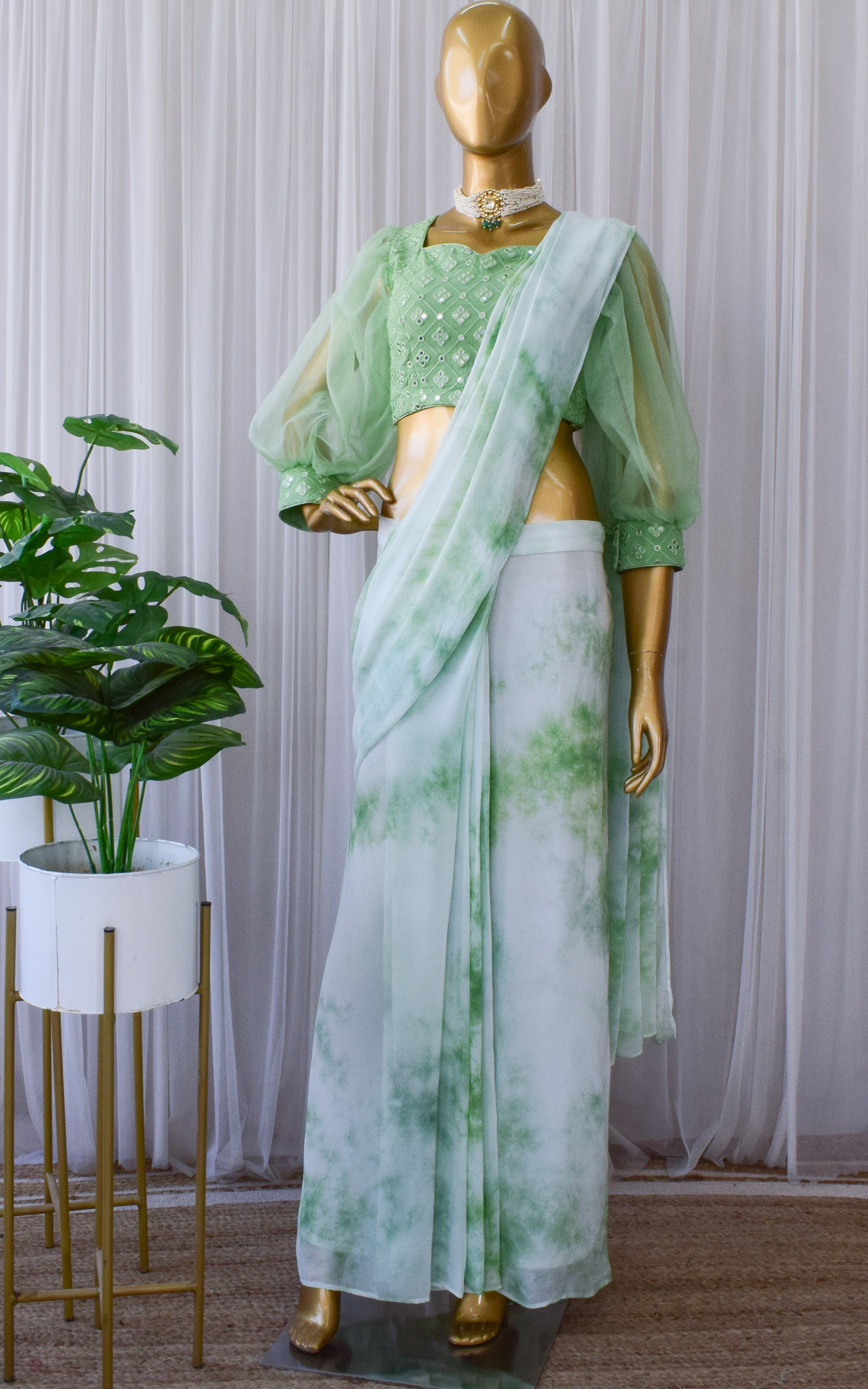 Pastel Green Pre-stitched Shibori Saree